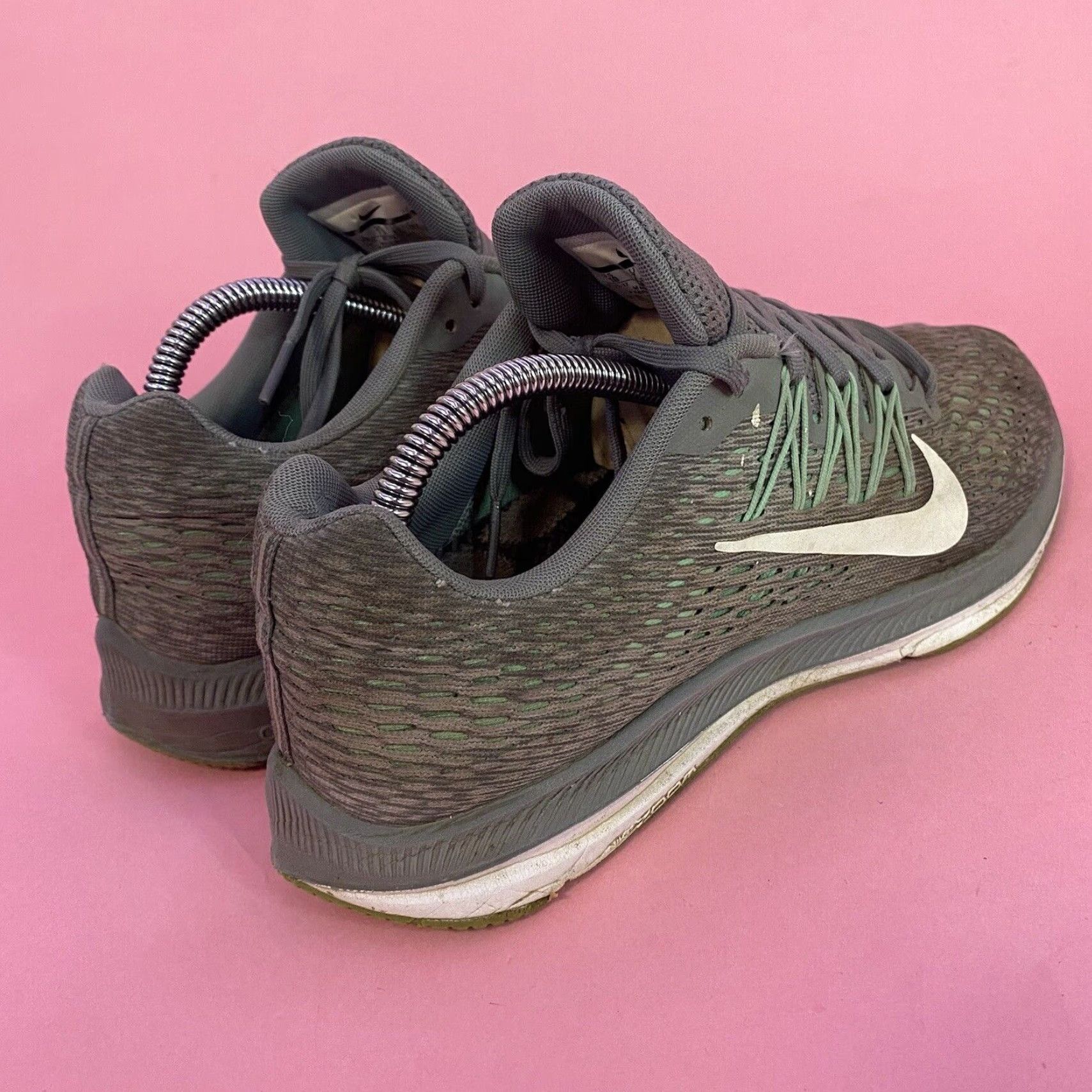 Nike Nike Zoom Winflo 5 Sneaker Womens Size 10 Wolf Grey Teal AA7414-003 Size US 8 / IT 38 - 3 Thumbnail