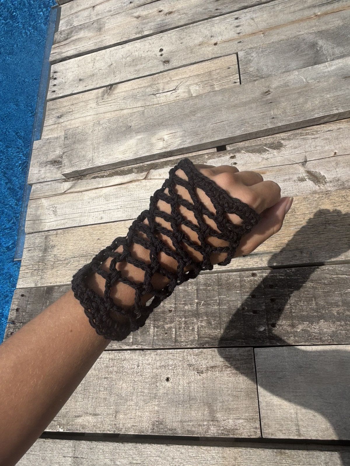 Handmade Crochet Fishnet Fingerless Gloves Size ONE SIZE - 6 Thumbnail
