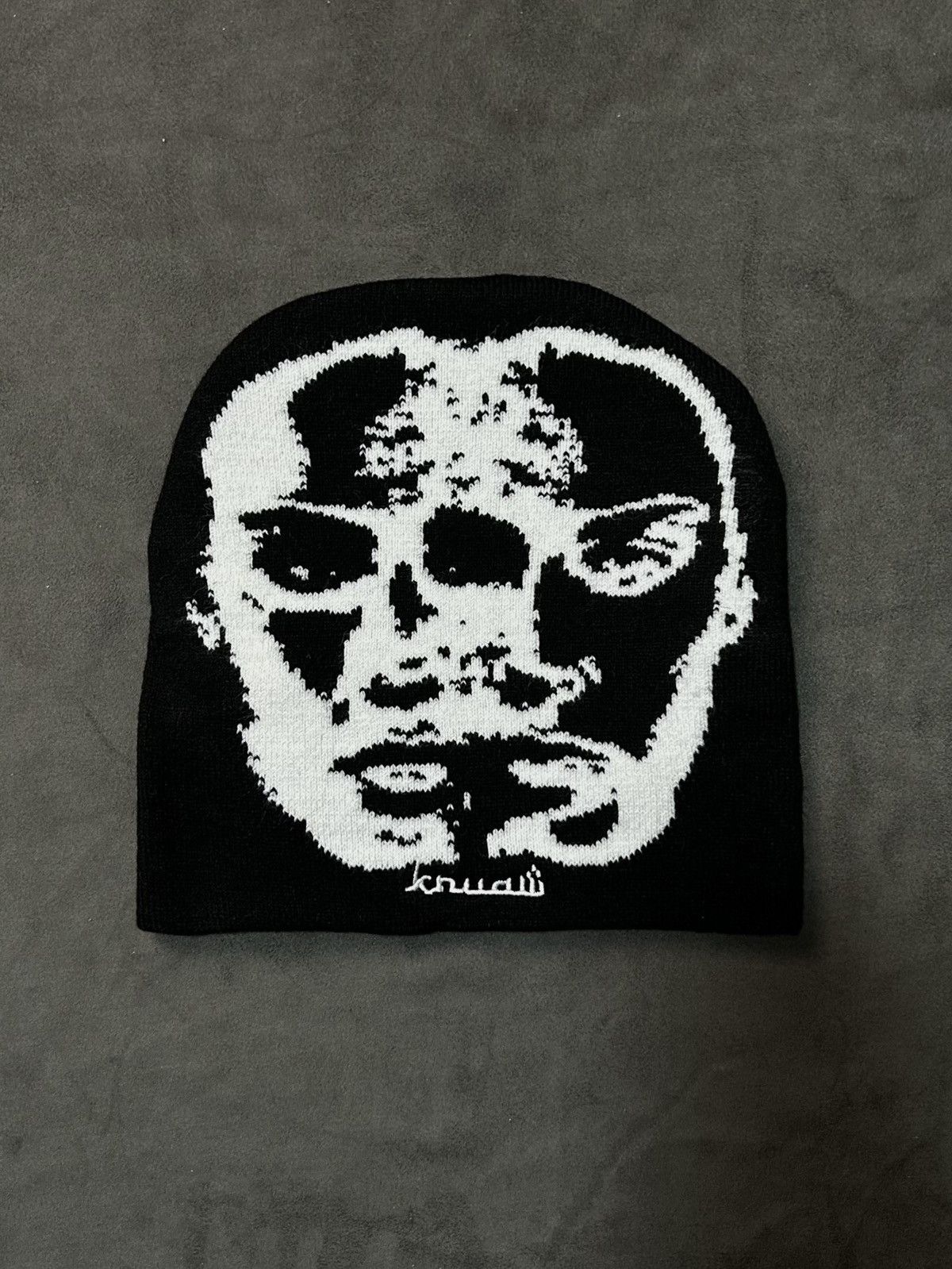 Japanese Brand Rare Double Faces Graphic No Cuff Knit Black Beanie Hats OS Size ONE SIZE - 1 Thumbnail