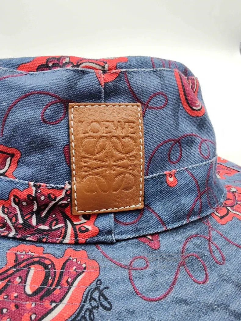 Loewe Loewe Logo Embossed Fisherman's Hat Size ONE SIZE - 2 Thumbnail