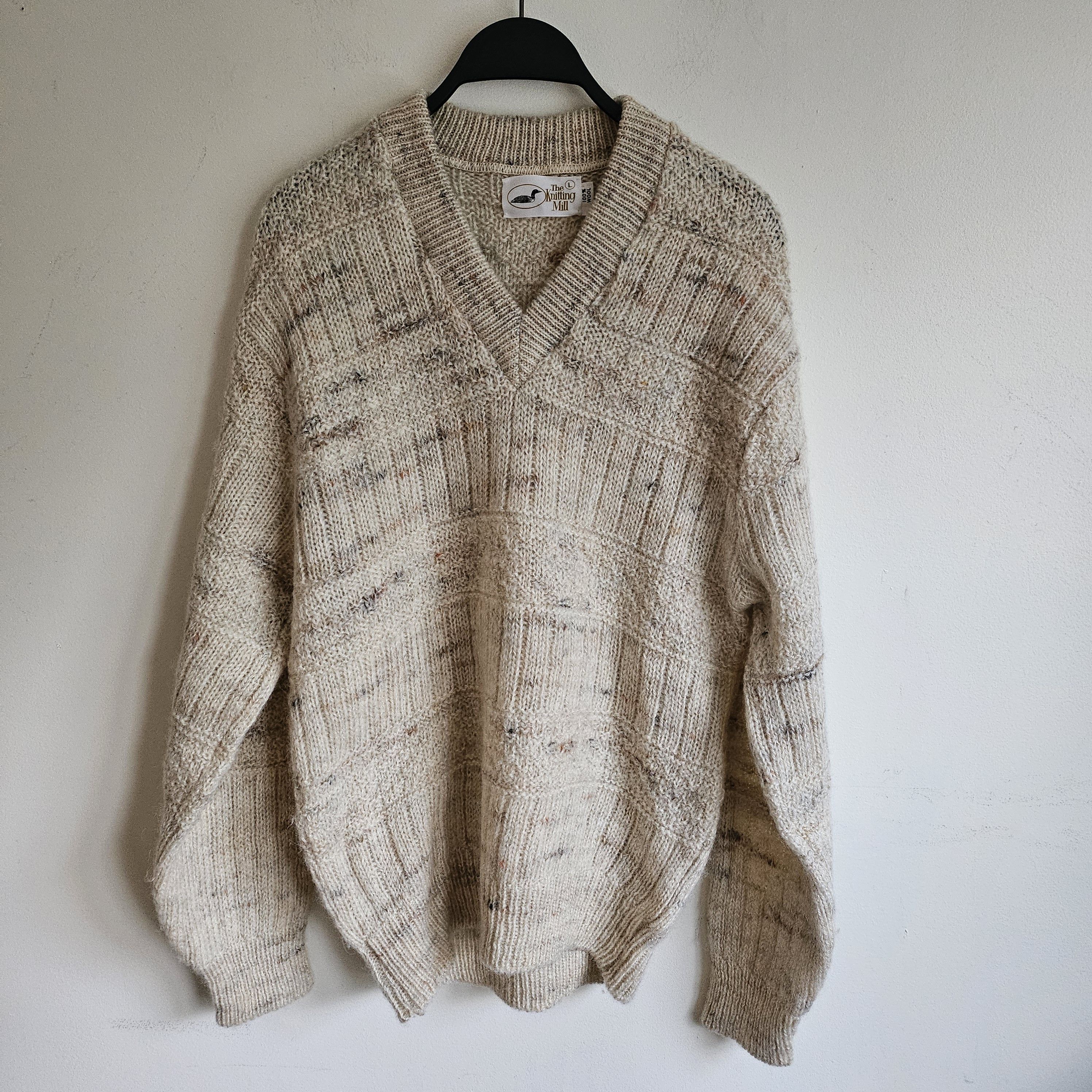 Vintage Vintage '70s/'80s The Knitting Mill 100% Wool V-Neck Sweater Size US L / EU 52-54 / 3 - 2 Thumbnail