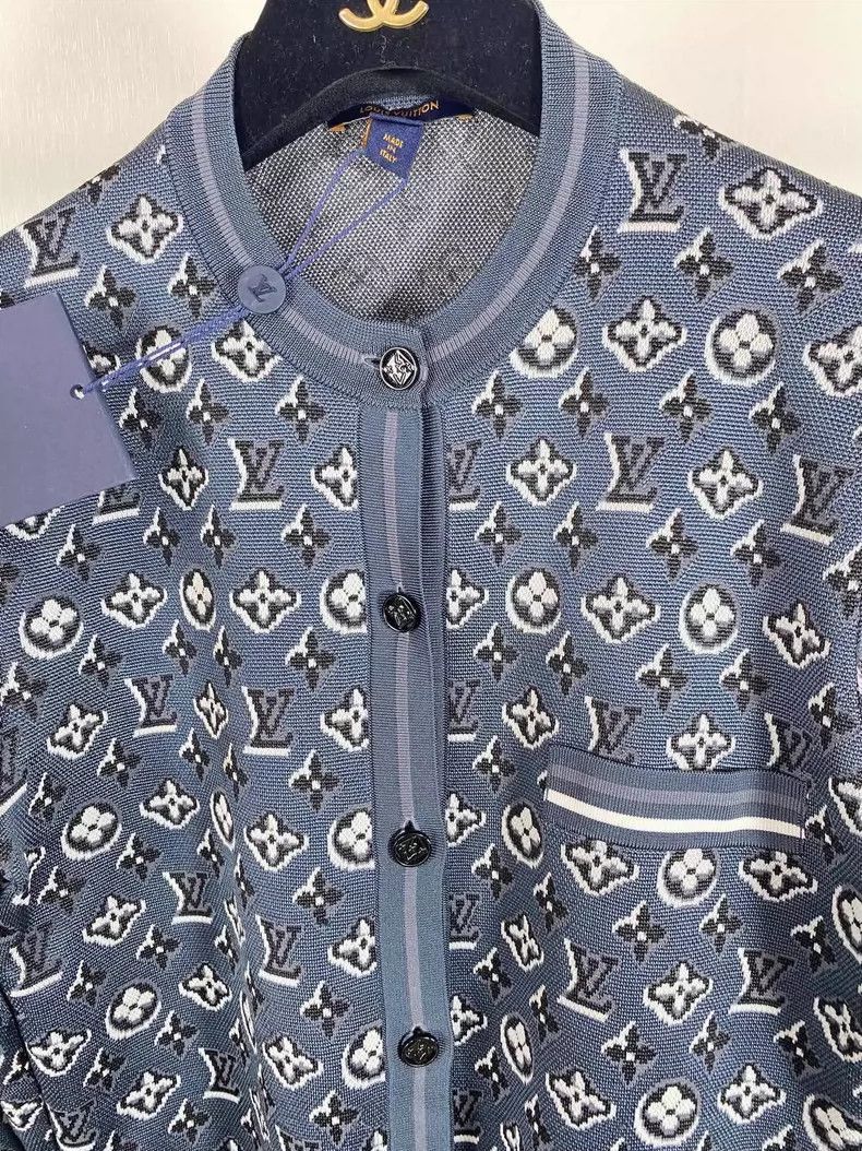 Louis Vuitton Louis Vuitton Patterned Cardigan Sweater -2505 Size M / US 6-8 / IT 42-44 - 5 Thumbnail
