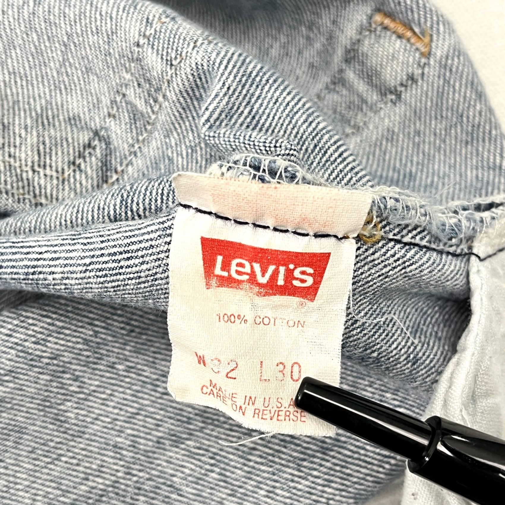 Levi's VINTAGE Levi's 501 Jeans Mens 33 x 29 Blue Denim Button Fly USA Made 1980s 80s Size US 33 - 2 Thumbnail