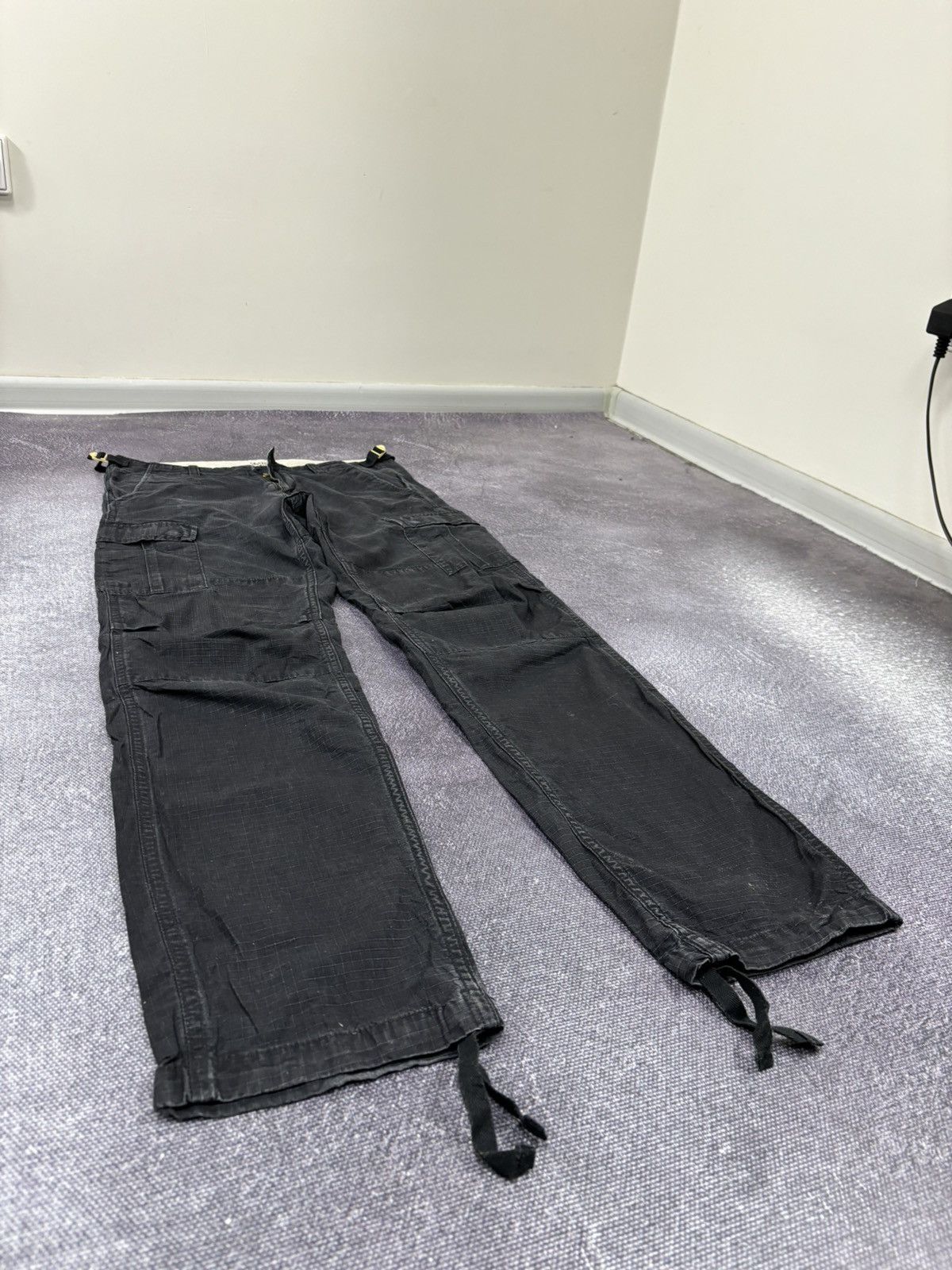 Carhartt Vintage Carhartt WIP Black USA Hype Cargo Aviation Pants Size US 29 - 12 Thumbnail