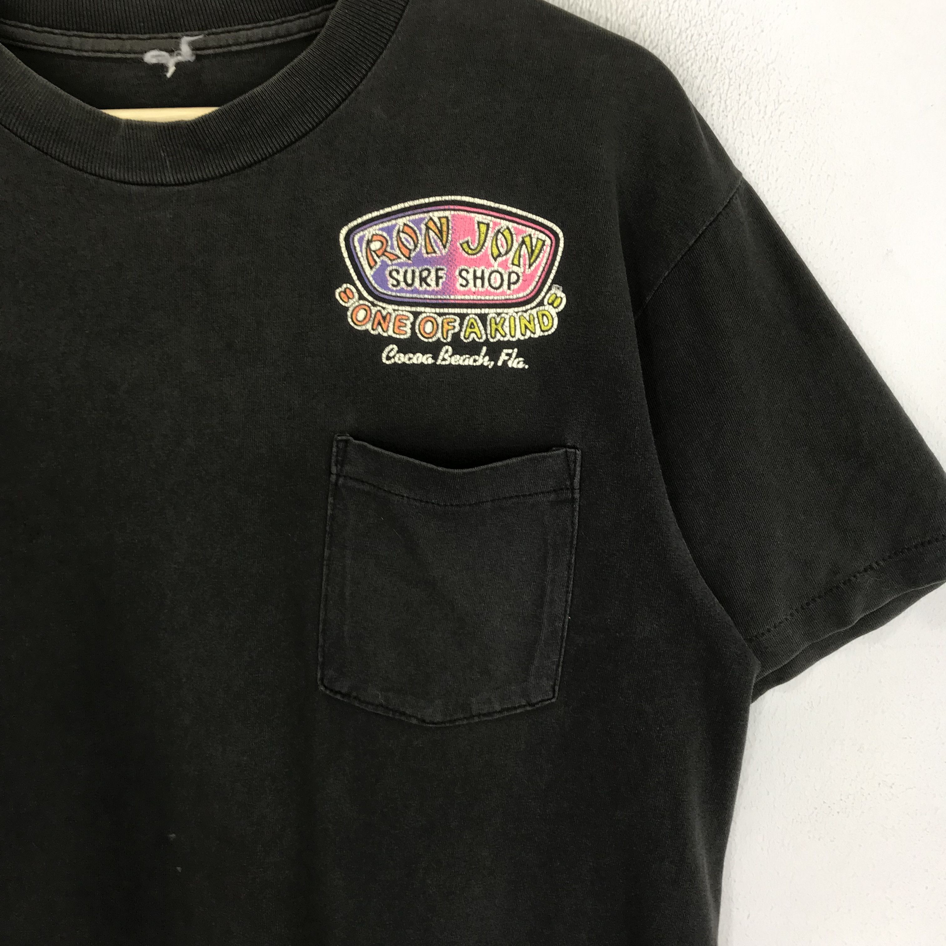 Ron Jon Surf Shop × Vintage Vintage 90's Ron Jon Surf Shop Surfing Black Tshirt Size US M / EU 48-50 / 2 - 5 Thumbnail