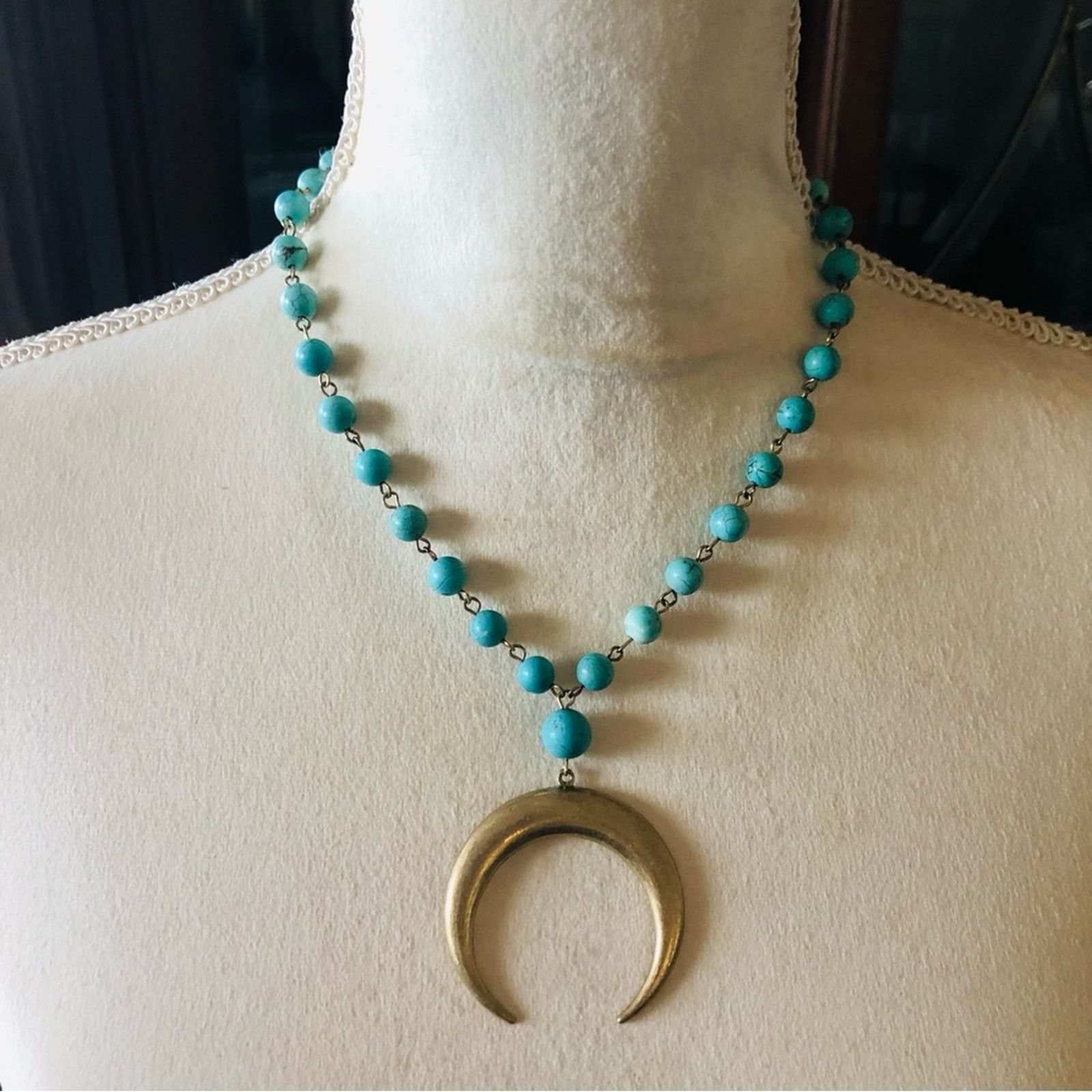 Jewelry Genuine howlite stone beaded chain moon pendant necklace Size ONE SIZE - 2 Thumbnail