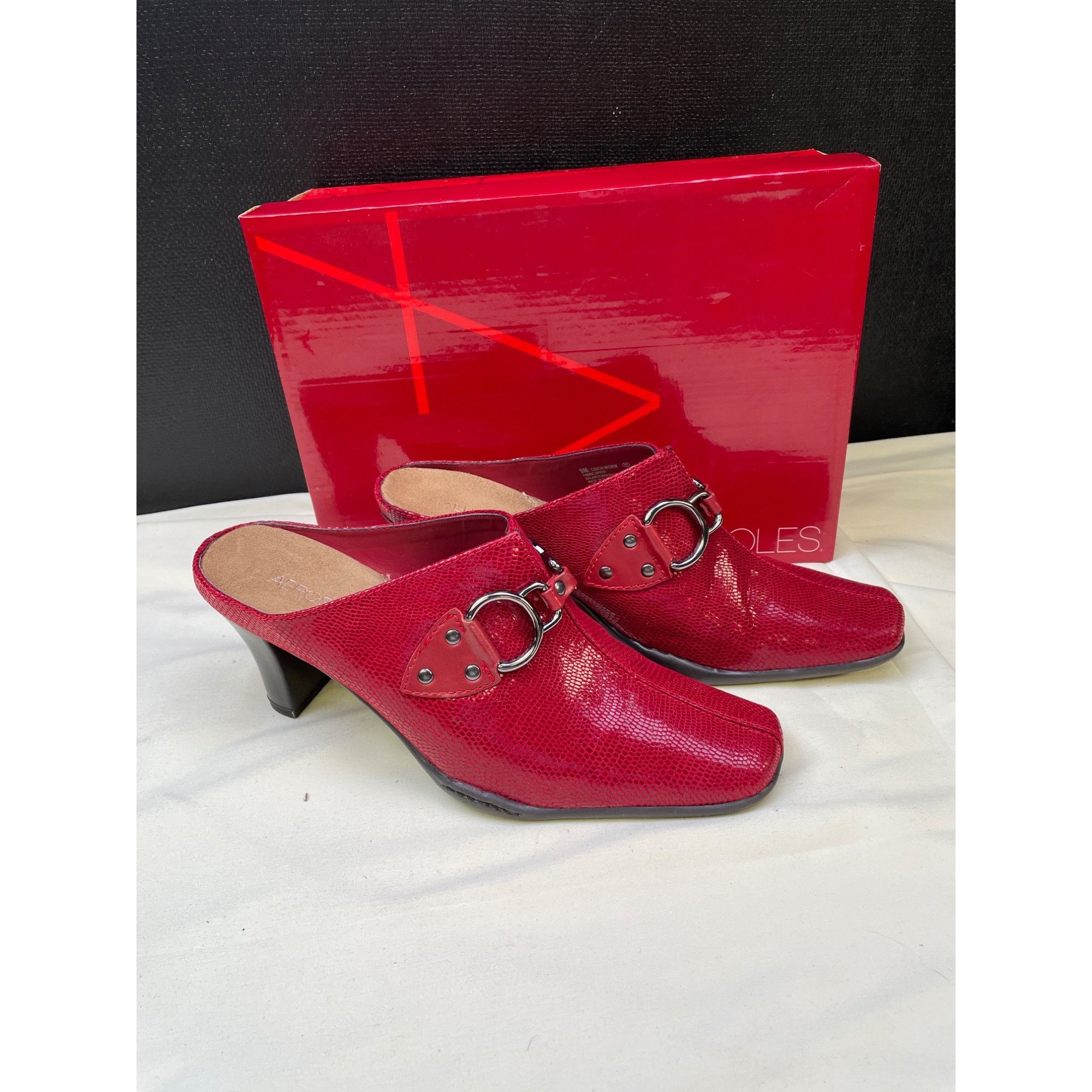 Other Aerosoles Womens Red Snake Leather Slip on Shoes Heels Size Size US 9 / IT 39 - 3 Thumbnail