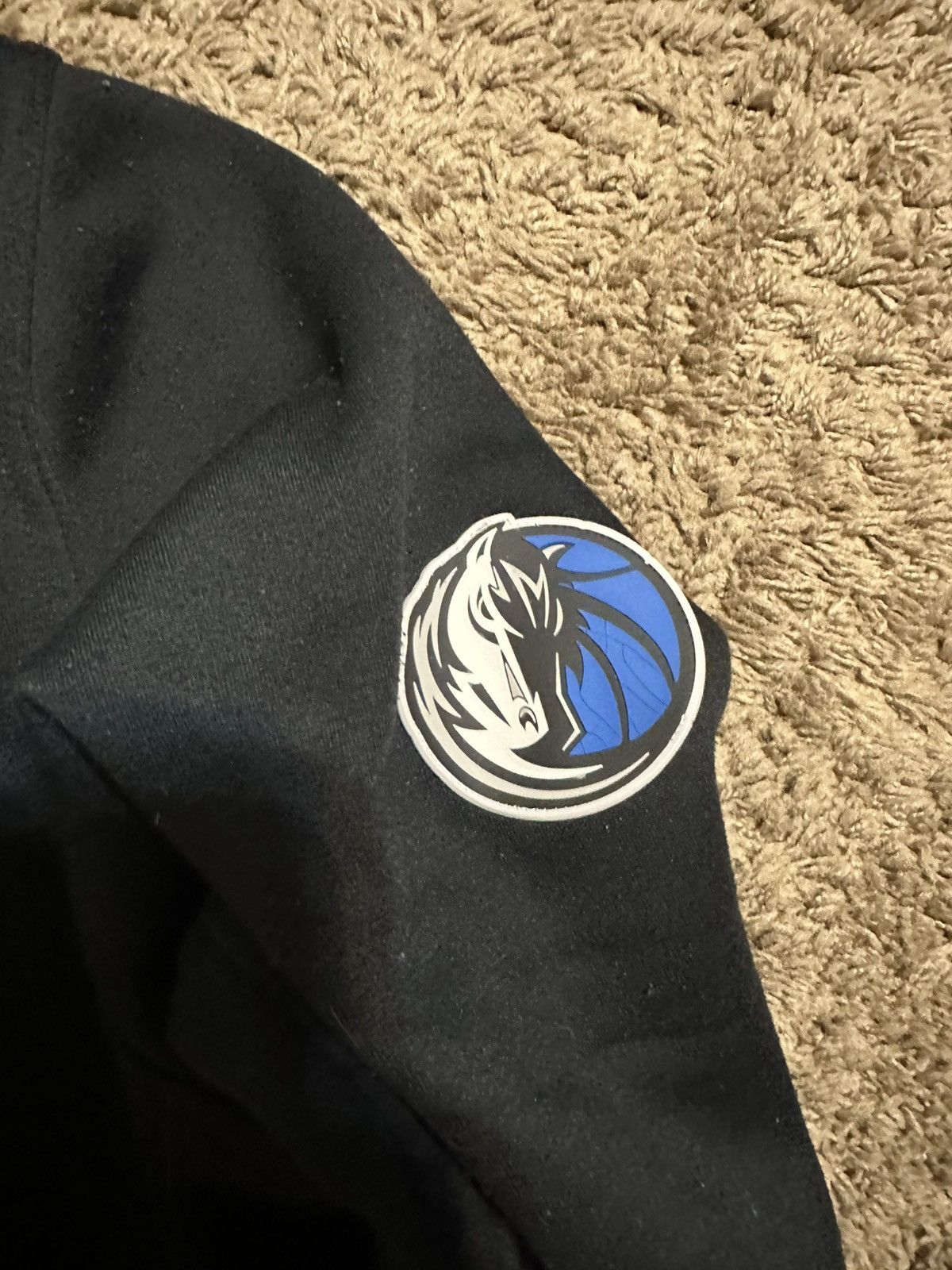 NBA Vintage NBA Dallas Mavericks hoodie 00s size xl Size US XL / EU 56 / 4 - 4 Thumbnail