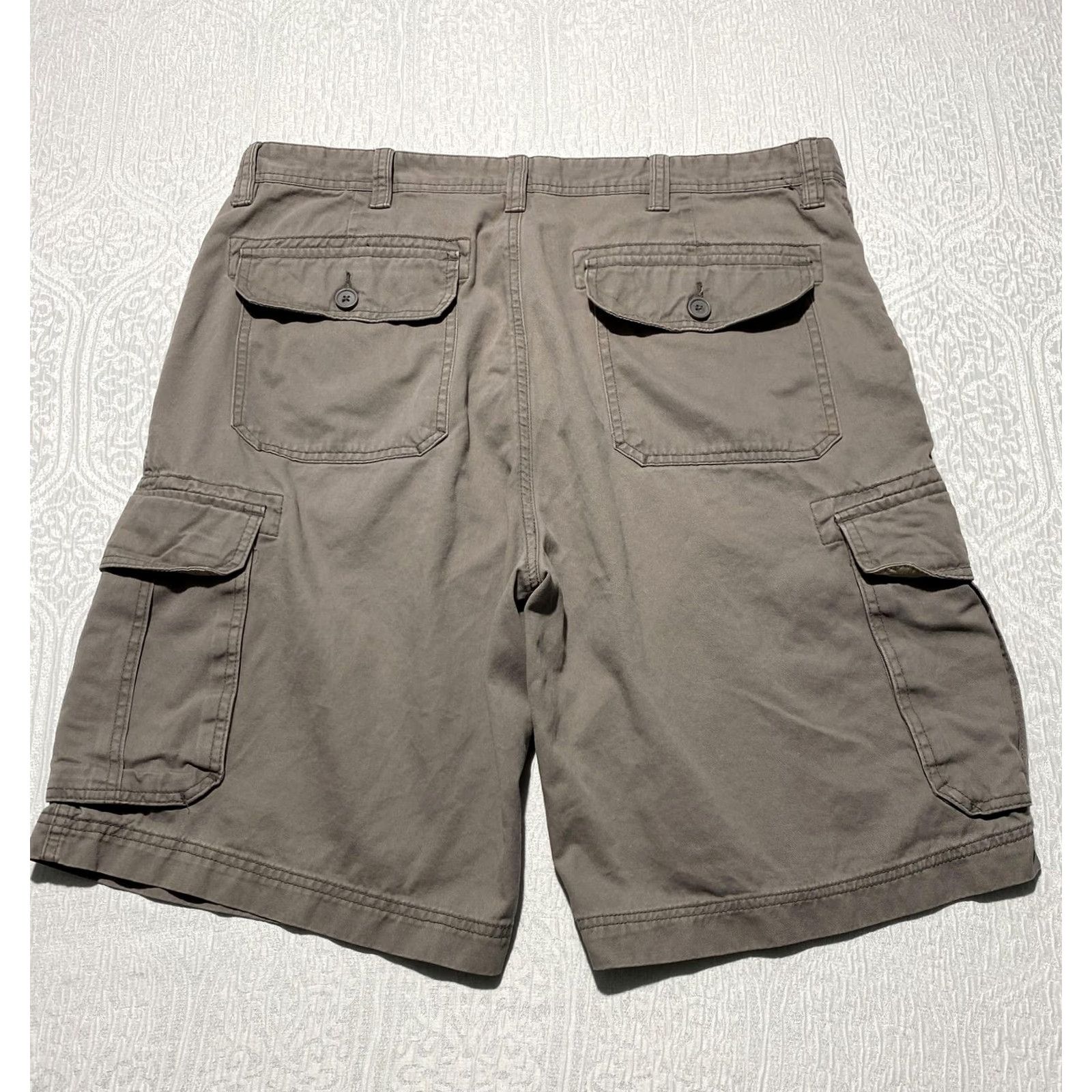 Vintage St. John's Bay Shorts Mens 38 Brown Cargo Canvas Pockets Cotton Casual Summer VINTAGE? Size US 38 / EU 54 - 2 Thumbnail