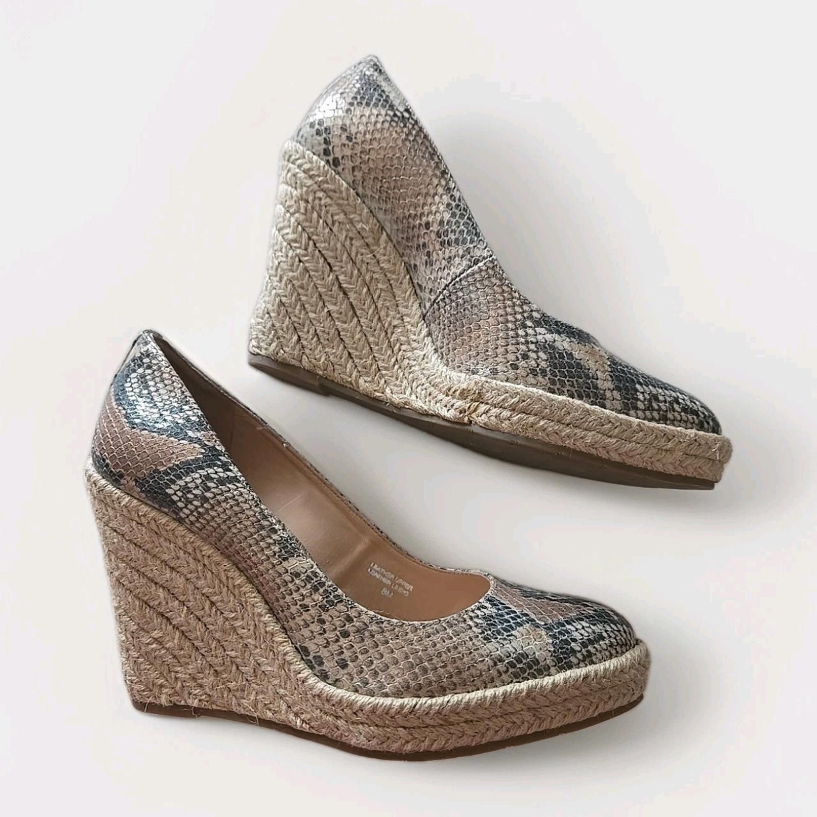 Other Via Spiga Women's Wedge Heels Closed Shoes Snake Leather 8 M Size US 8 / IT 38 - 9 Thumbnail