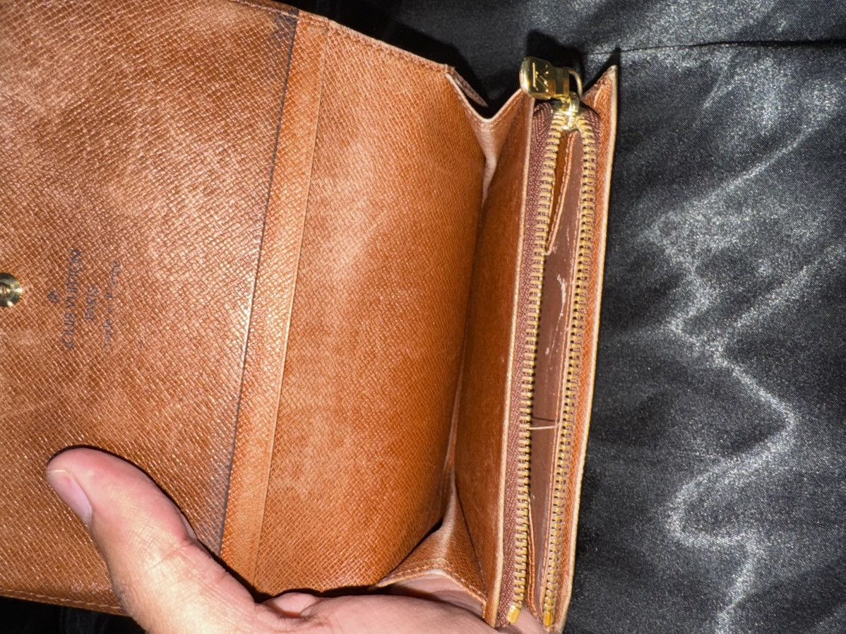 Louis Vuitton Louis Vuitton Bifold Wallet Monogram With Zippered Coin Size ONE SIZE - 4 Thumbnail