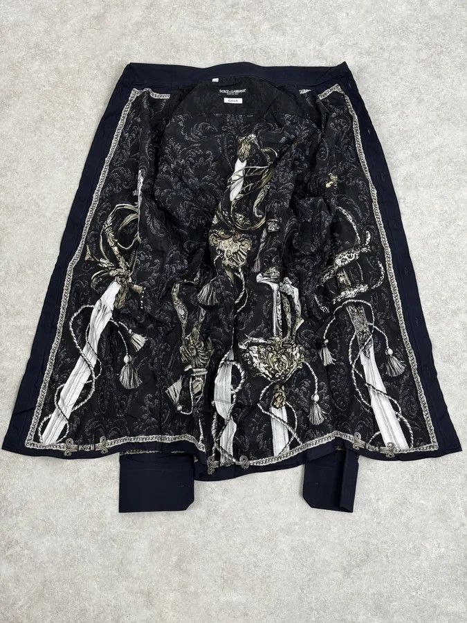Dolce & Gabbana AW2017 Dolce & Gabbana Navy & Black Baroque Swords Shirt Size US M / EU 48-50 / 2 - 7 Thumbnail