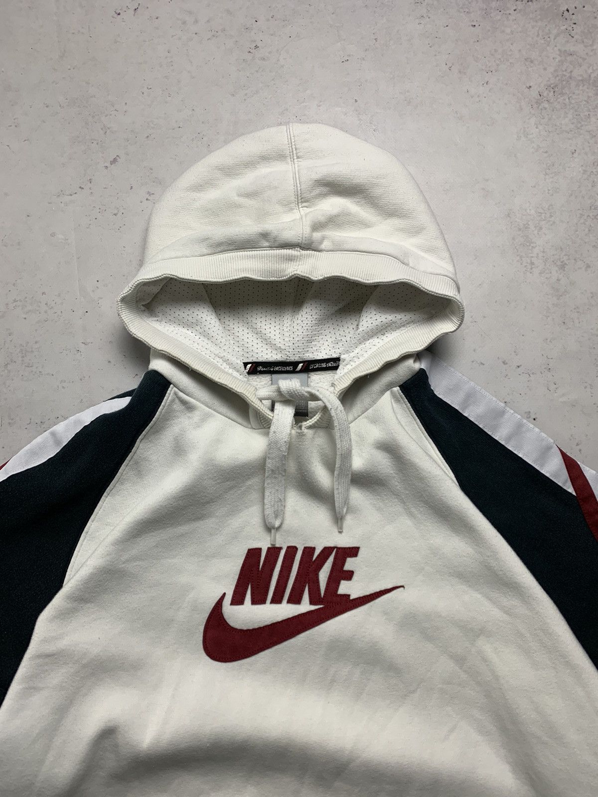 Nike Vintage Nike Embroidery Boxy Hoodie Y2K XL Size US XL / EU 56 / 4 - 3 Thumbnail