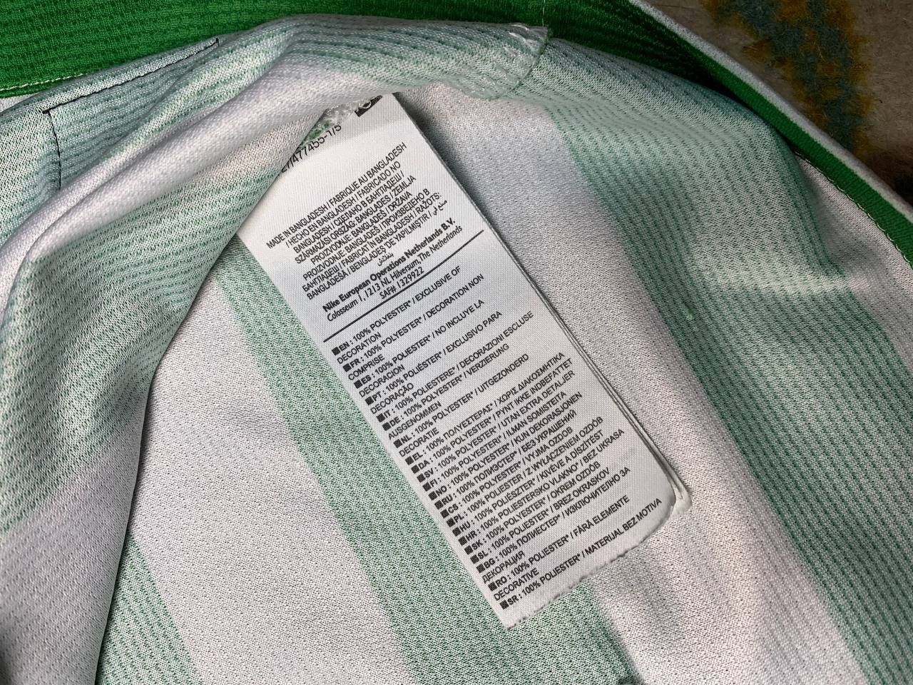 Nike CELTIC 2012 2013 HOME FOOTBALL SHIRT SOCCER JERSEY Size US L / EU 52-54 / 3 - 4 Thumbnail