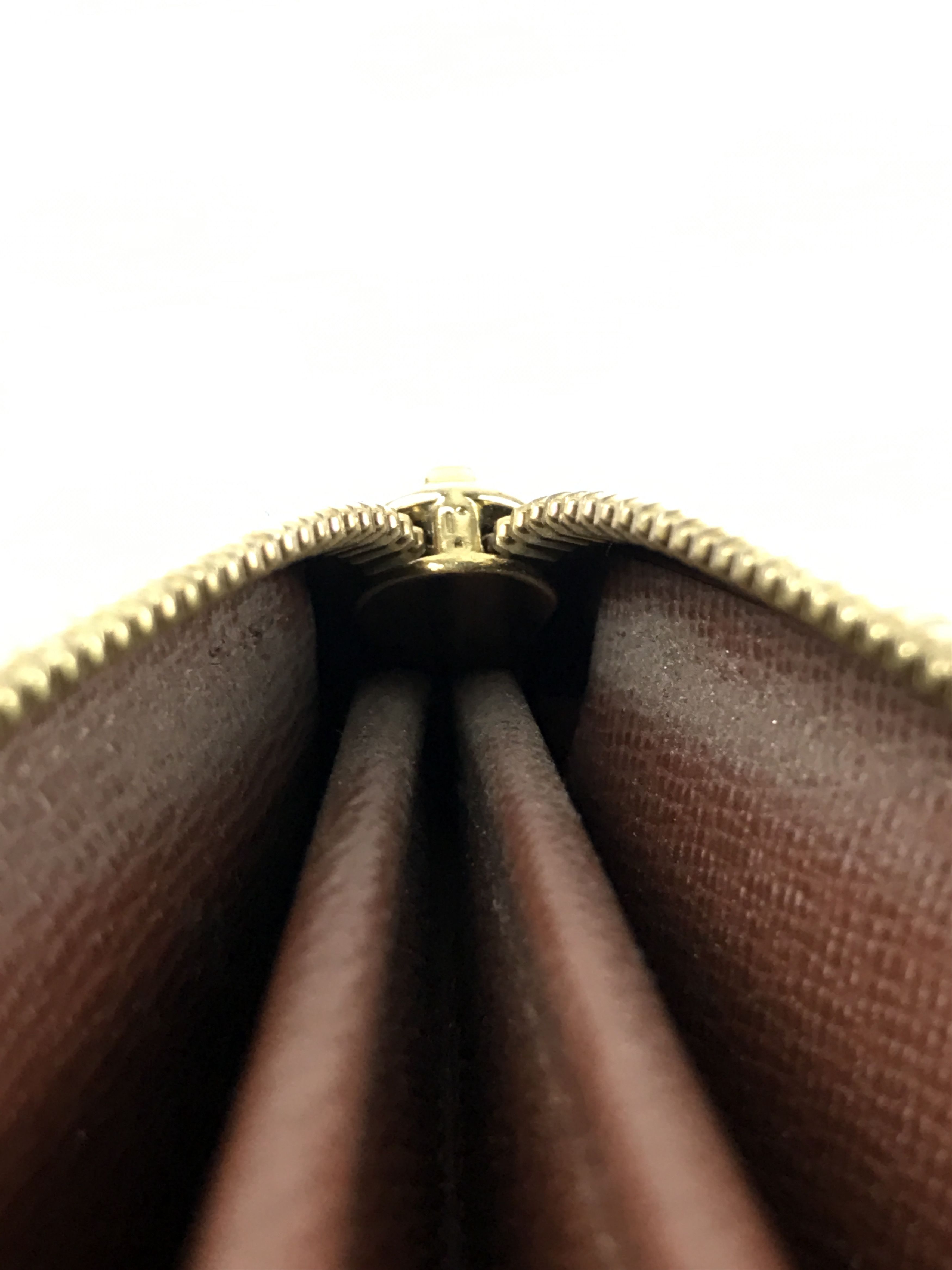 Louis Vuitton Louis Vuitton Monogram Long Wallet Zip Around Come With Box Size ONE SIZE - 11 Thumbnail