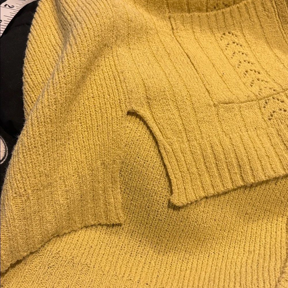 Vintage golden yellow vintage 90s 80s button up grandmacore cardigan Size L / US 10 / IT 46 - 6 Thumbnail