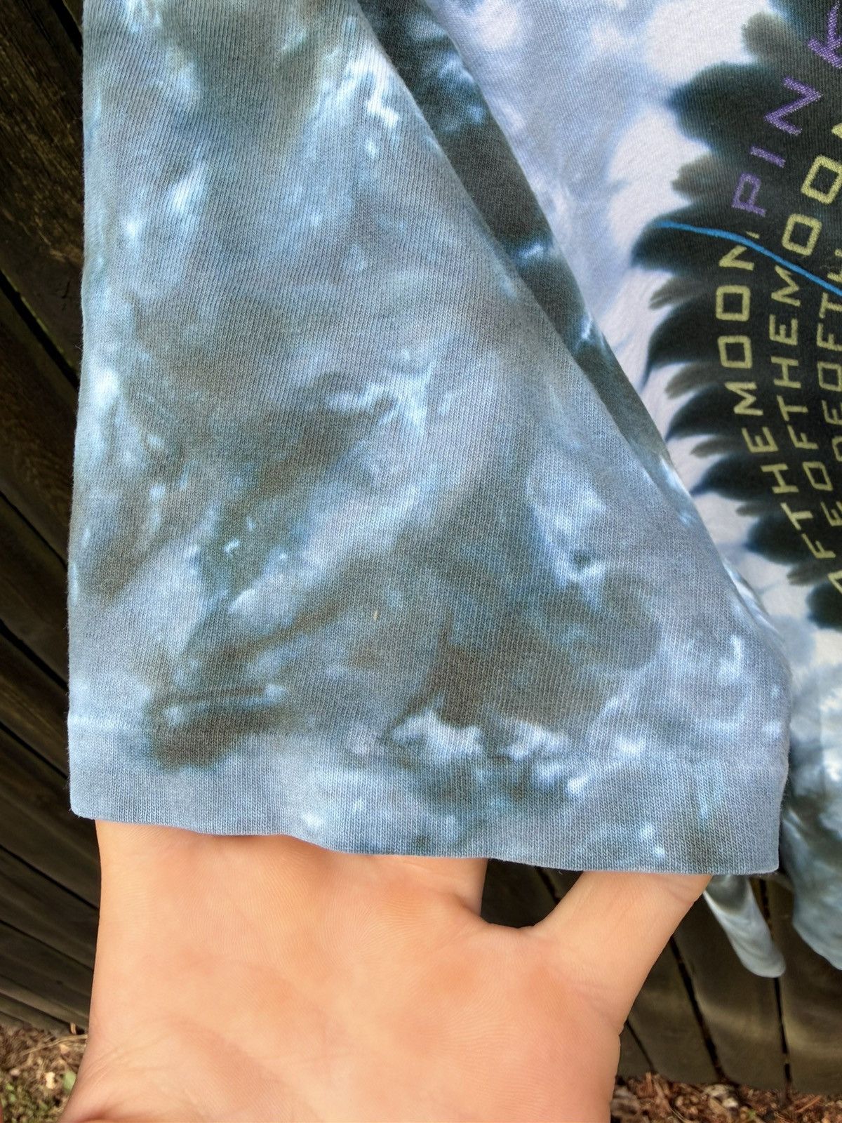 Band Tees VTG 2004 Pink Floyd Dark Side of The Moon Tie Dye tee Large Size US L / EU 52-54 / 3 - 3 Thumbnail