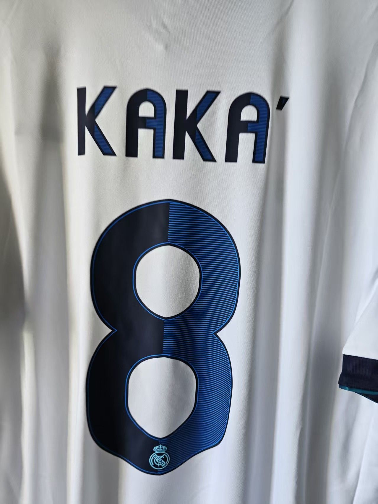 Other 2012 2013 Real Madrid #8 Kaka Jersey Home Size US XL / EU 56 / 4 - 3 Thumbnail