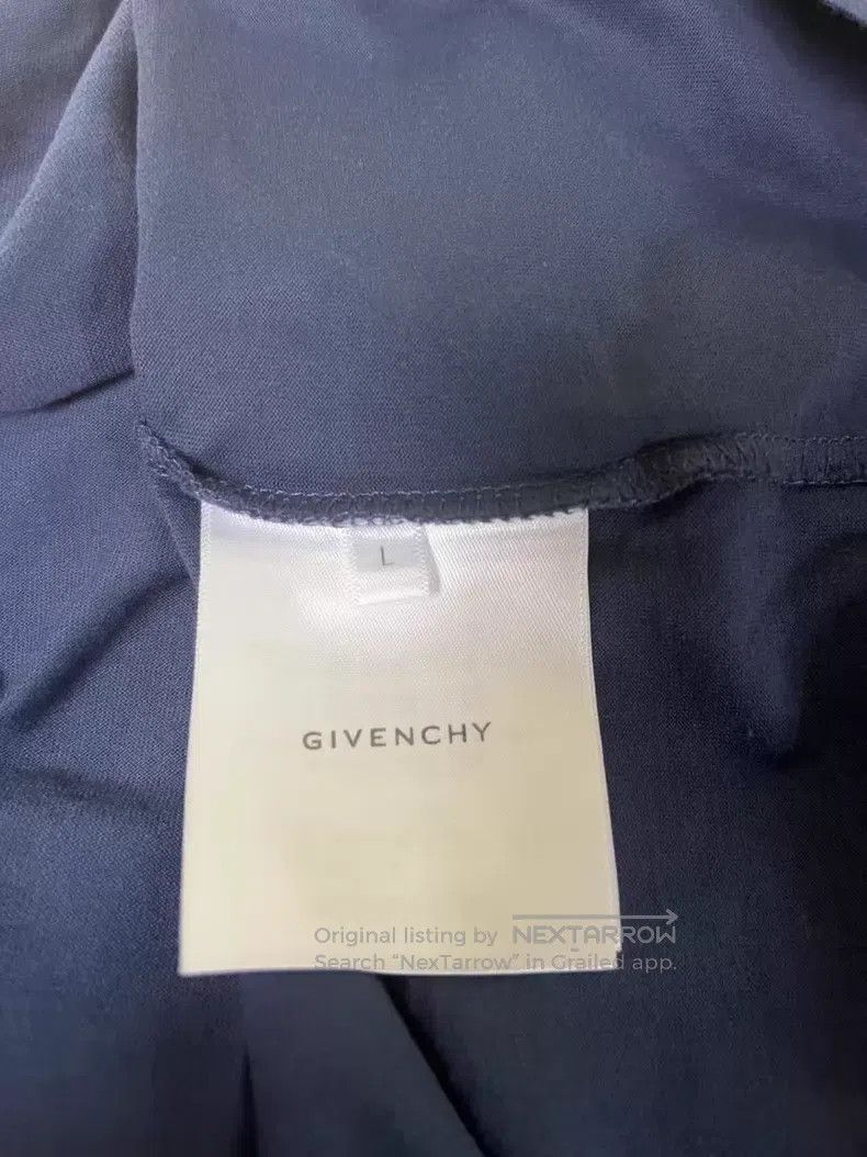 Givenchy Givenchy Straight Cut Short Sleeve T-shirt Size US L / EU 52-54 / 3 - 4 Thumbnail