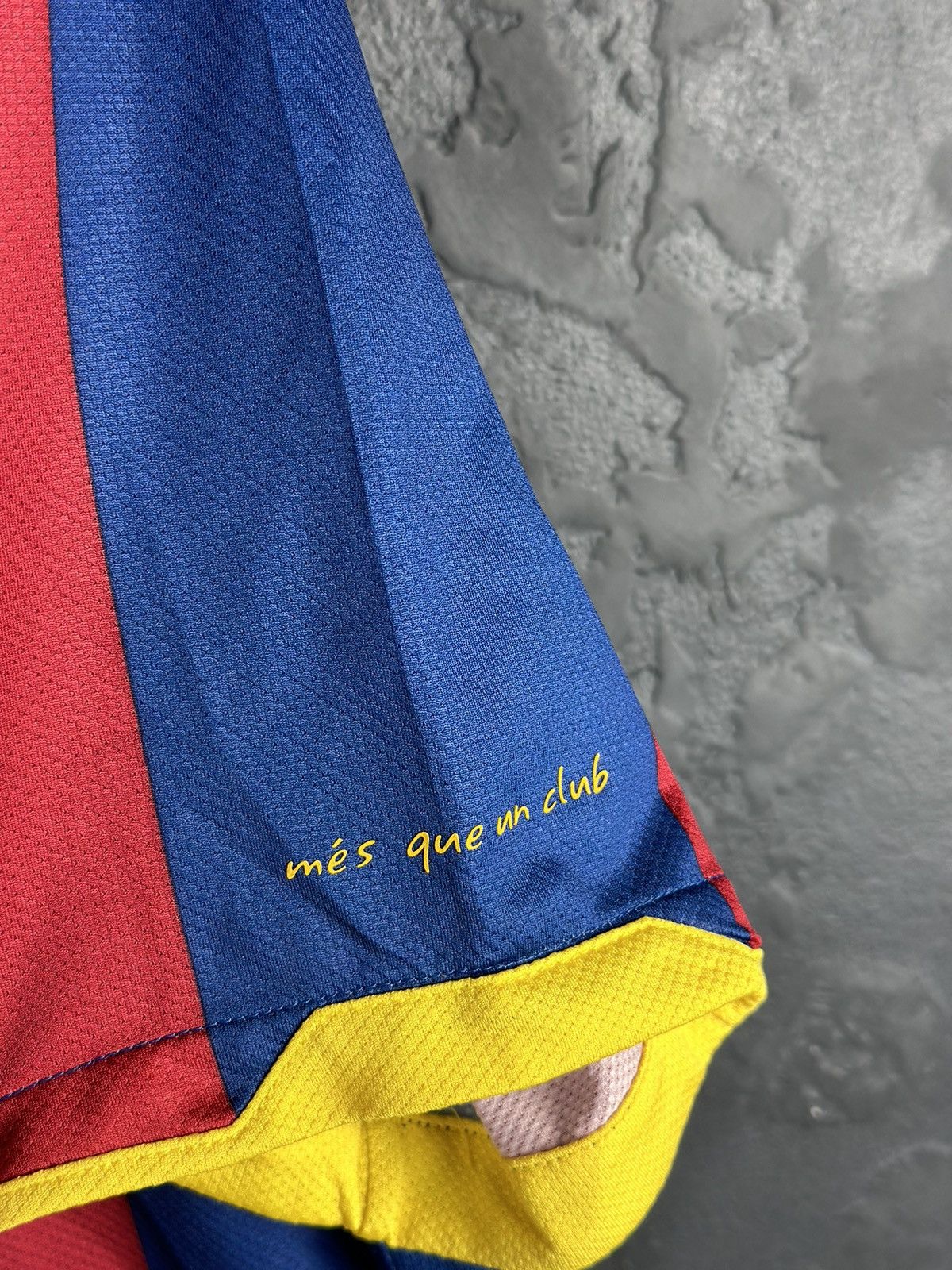 Other Rare!! Messi Barcelona 2010 2011 Home Soccer Jersey Shirt Size US M / EU 48-50 / 2 - 6 Thumbnail