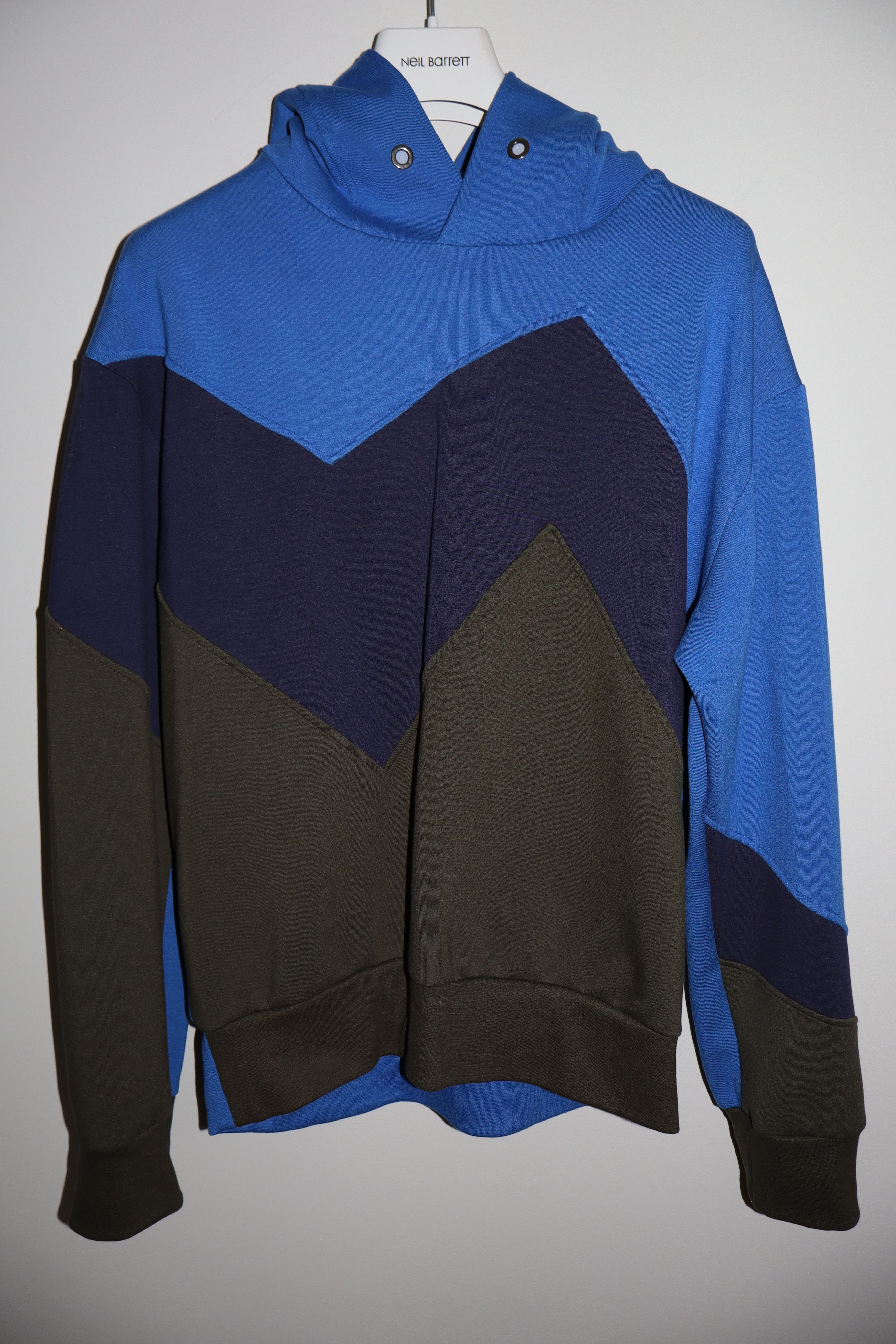Neil Barrett Modernist neoprene hoodie Size US M / EU 48-50 / 2 - 1 Thumbnail
