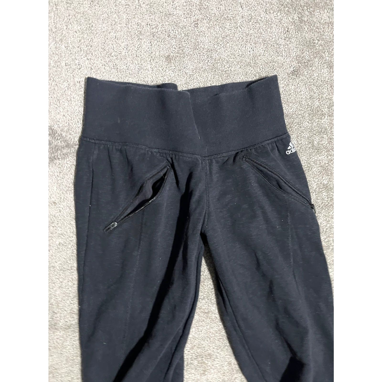 Adidas ADIDAS Activewear Pants Capri Women Size Small Black Stretch Waist 21in Inseam Capri Pants Athleisure Size 28" / US 6 / IT 42 - 2 Thumbnail