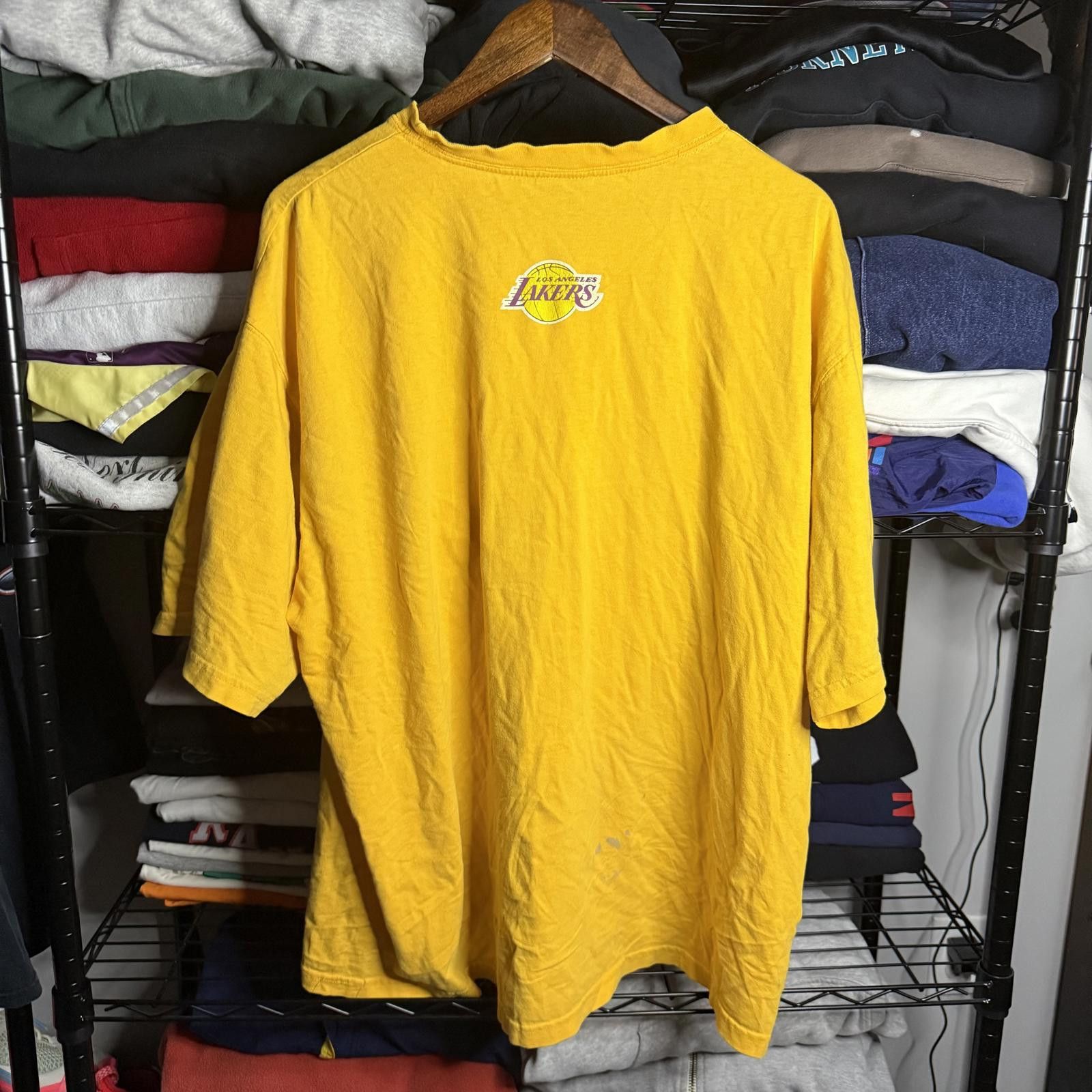 NBA Vintage Los Angeles Lakers NBA T-Shirt Size US XL / EU 56 / 4 - 3 Thumbnail