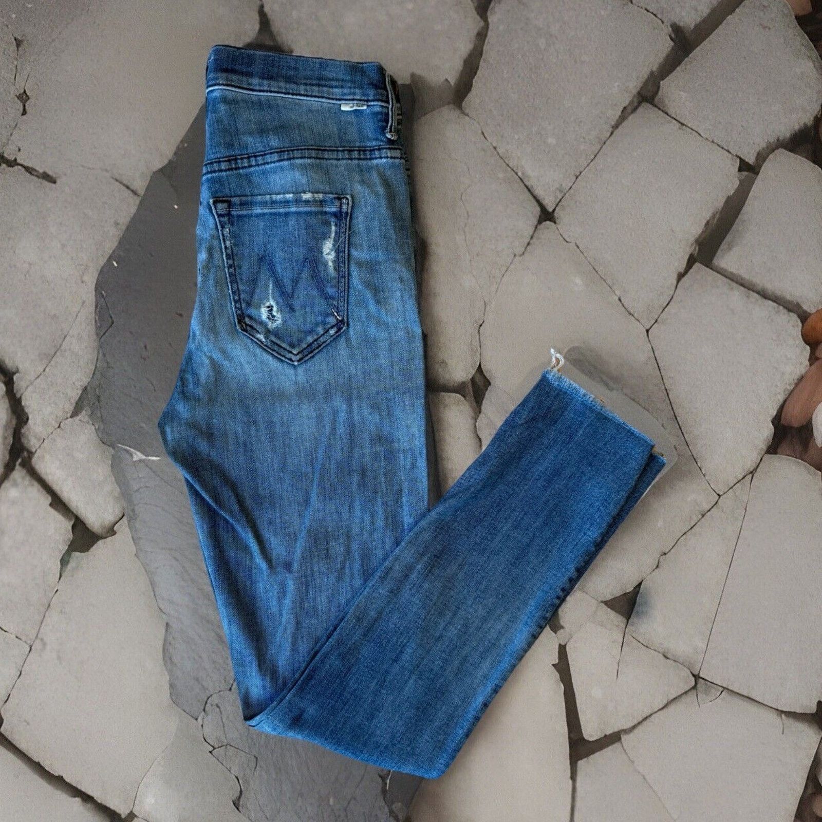 MOTHER Mother The Stunner Jeans Women's 26 Blue Ankle Fray Glam Size 26" / US 2 / IT 38 - 1 Thumbnail