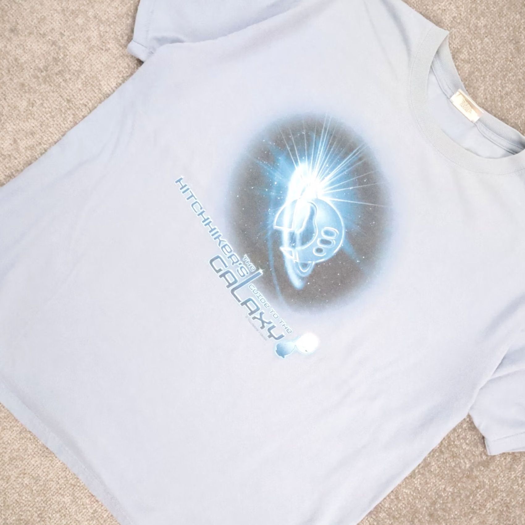 Disney VINTAGE Disney The Hitchhikers Guide To The Galaxy T-Shirt XL Blue Mens 90s Movie Size US XL / EU 56 / 4 - 6 Thumbnail