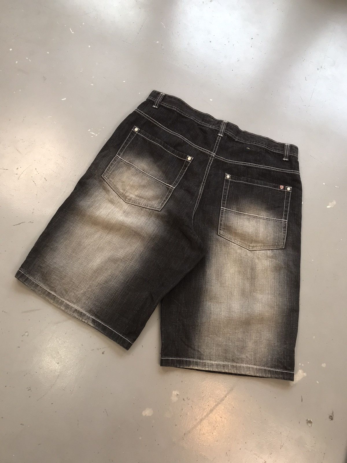 Southpole × Vintage Vintage Southpole denim jort Size US 40 / EU 56 - 6 Thumbnail