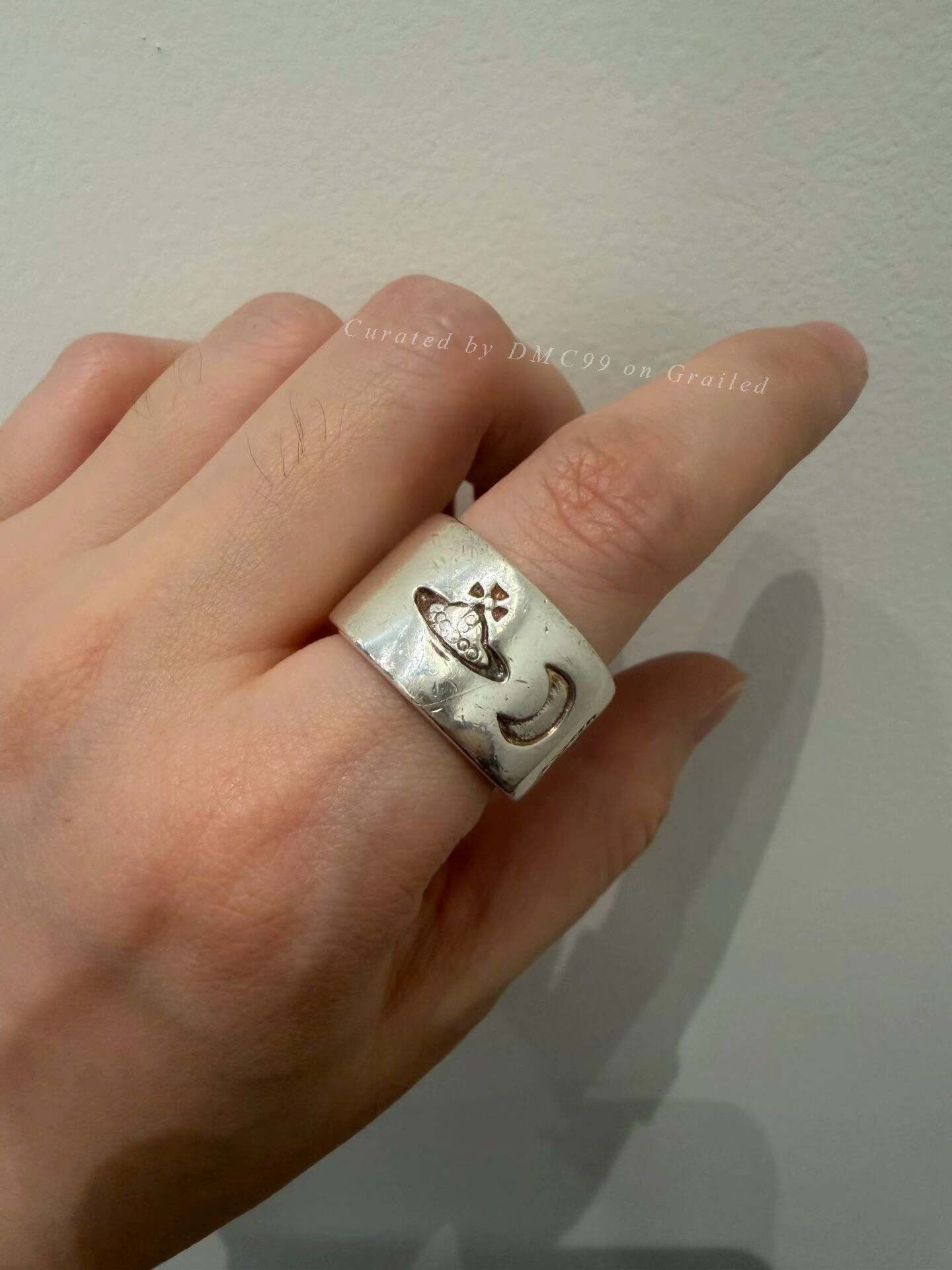 Vivienne Westwood Vivienne Westwood Saturn Ring Size ONE SIZE - 1 Thumbnail