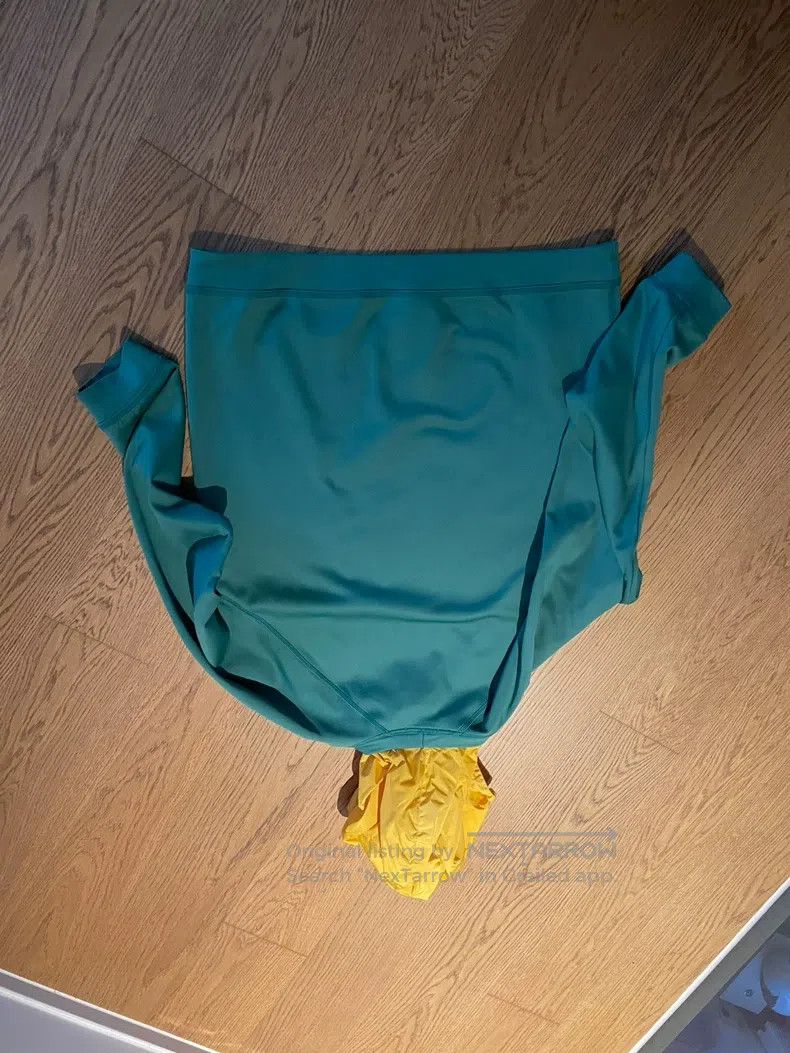 Valentino Valentino Sweatshirt Size L / US 10 / IT 46 - 5 Thumbnail