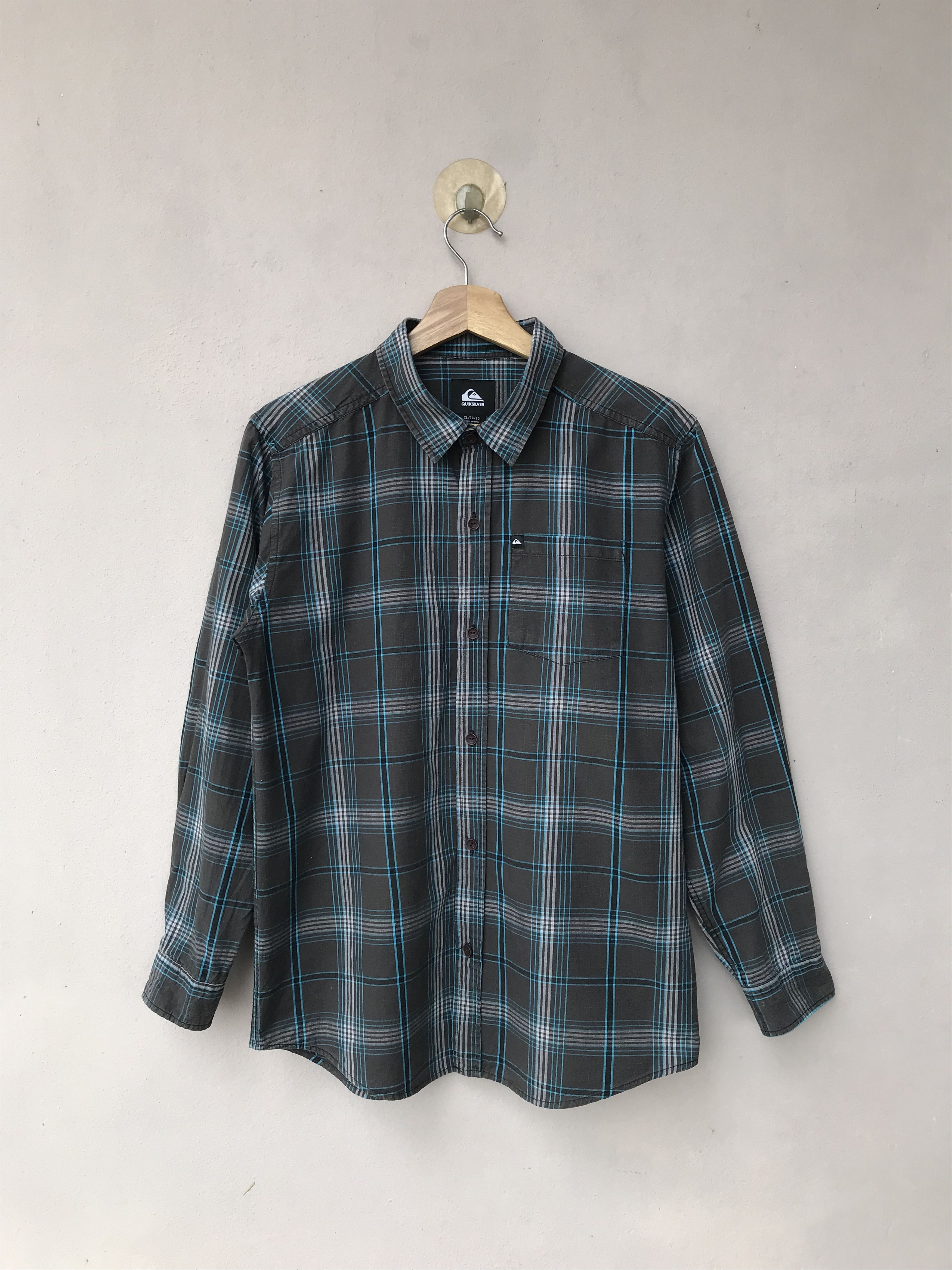 Quiksilver Quiksilver Flannel Button Up Tee surboarding jnco Size US XL / EU 56 / 4 - 1 Thumbnail