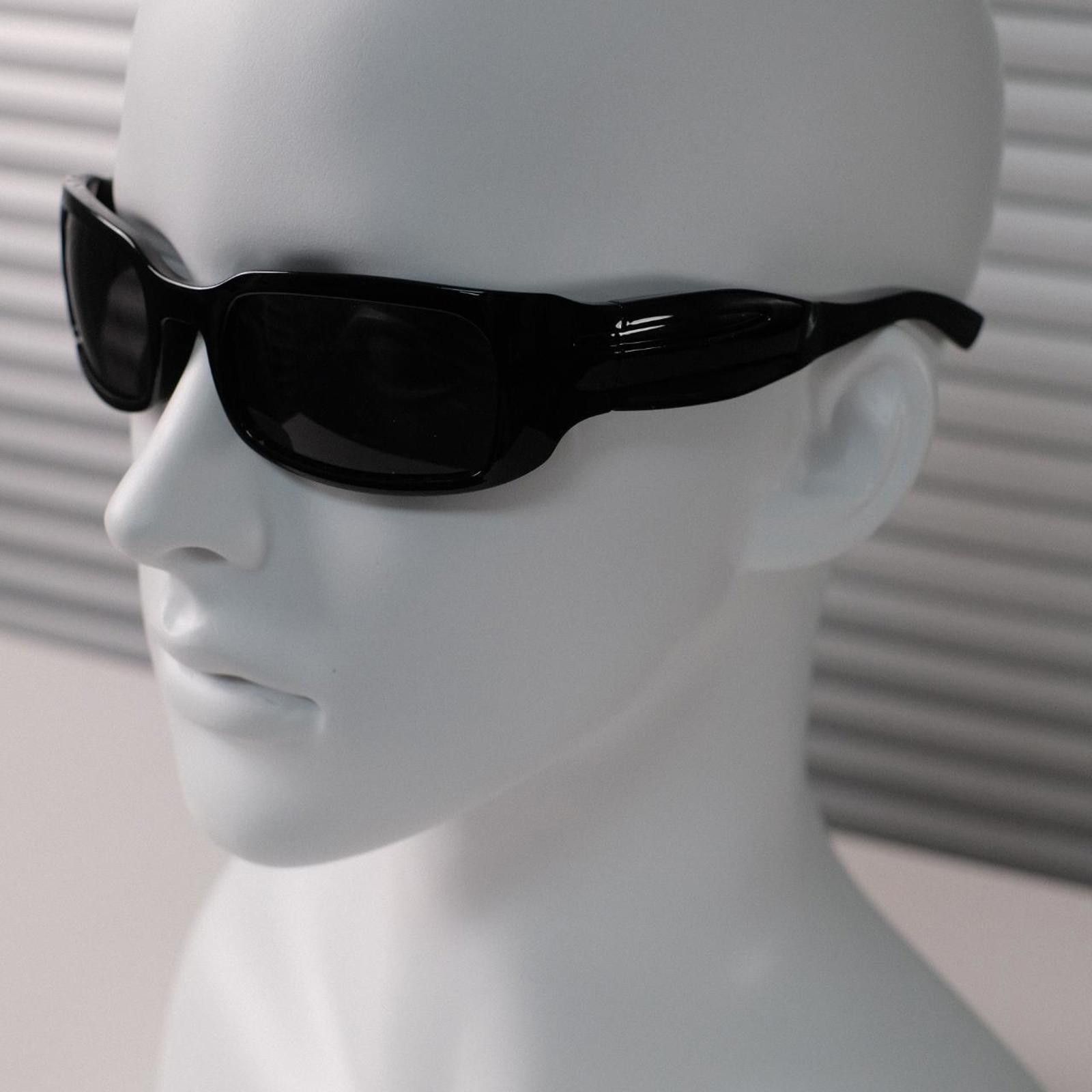 Other vtgY2k Avant Garde Futuristic Black Rectangle Sunglasses Size ONE SIZE - 4 Thumbnail