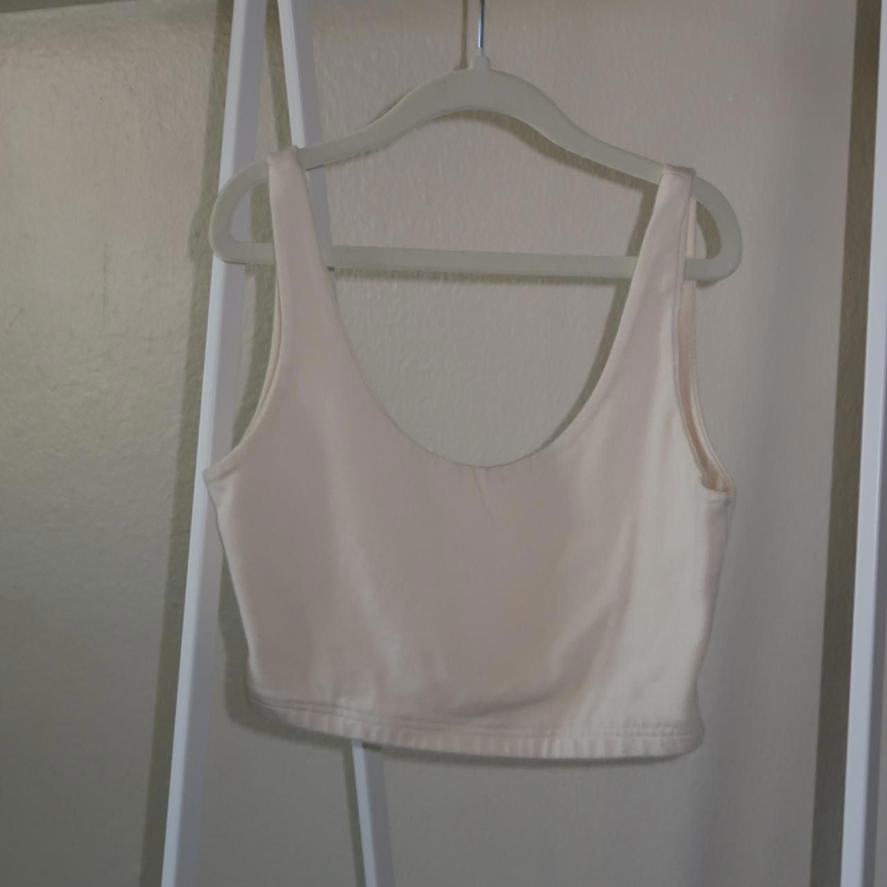Designer cream cropped tank top Size S / US 4 / IT 40 - 1 Thumbnail
