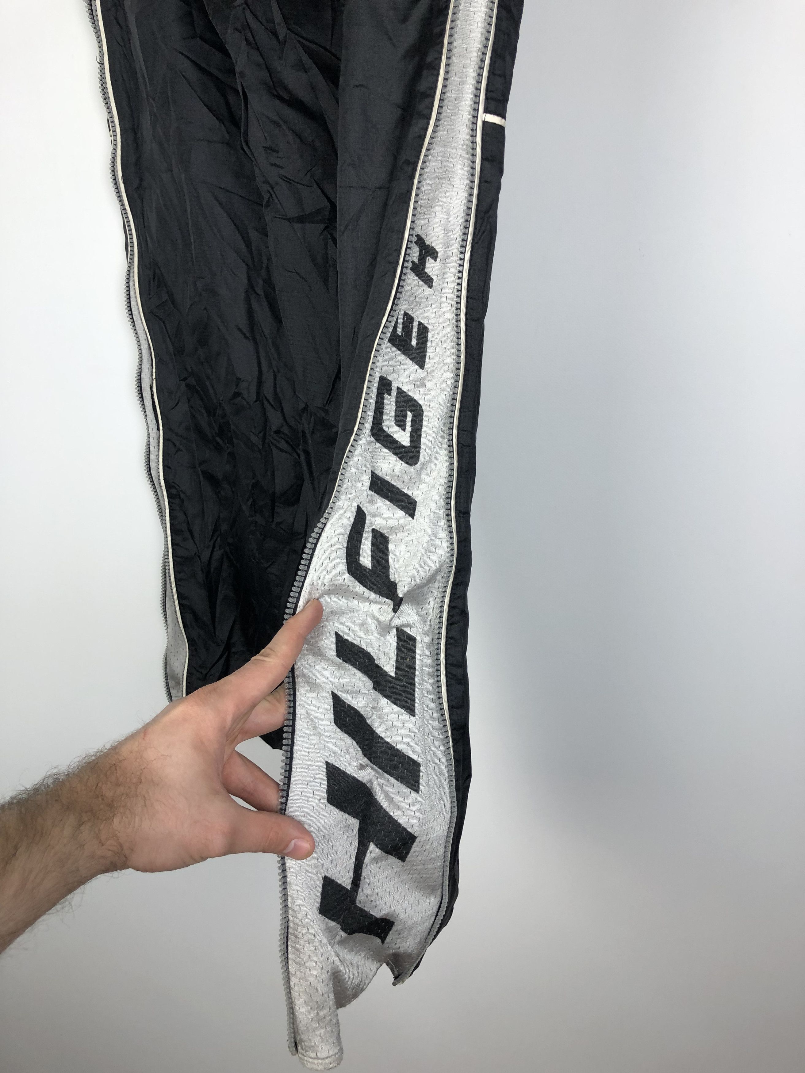 Tommy Hilfiger Tommy Hilfiger Athletic Drill Pants Black size M Size US 30 / EU 46 - 3 Thumbnail