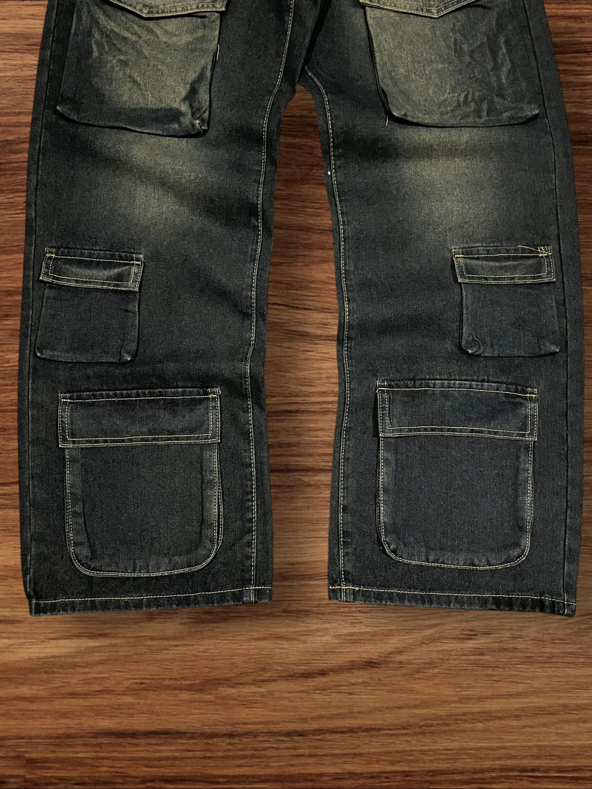 If Six Was Nine × Le Grande Bleu (L.G.B.) × Tornado Mart Vintage Hip Hop Style Multiple Pocket Blue Mud Washed Jeans Size US 30 / EU 46 - 7 Thumbnail