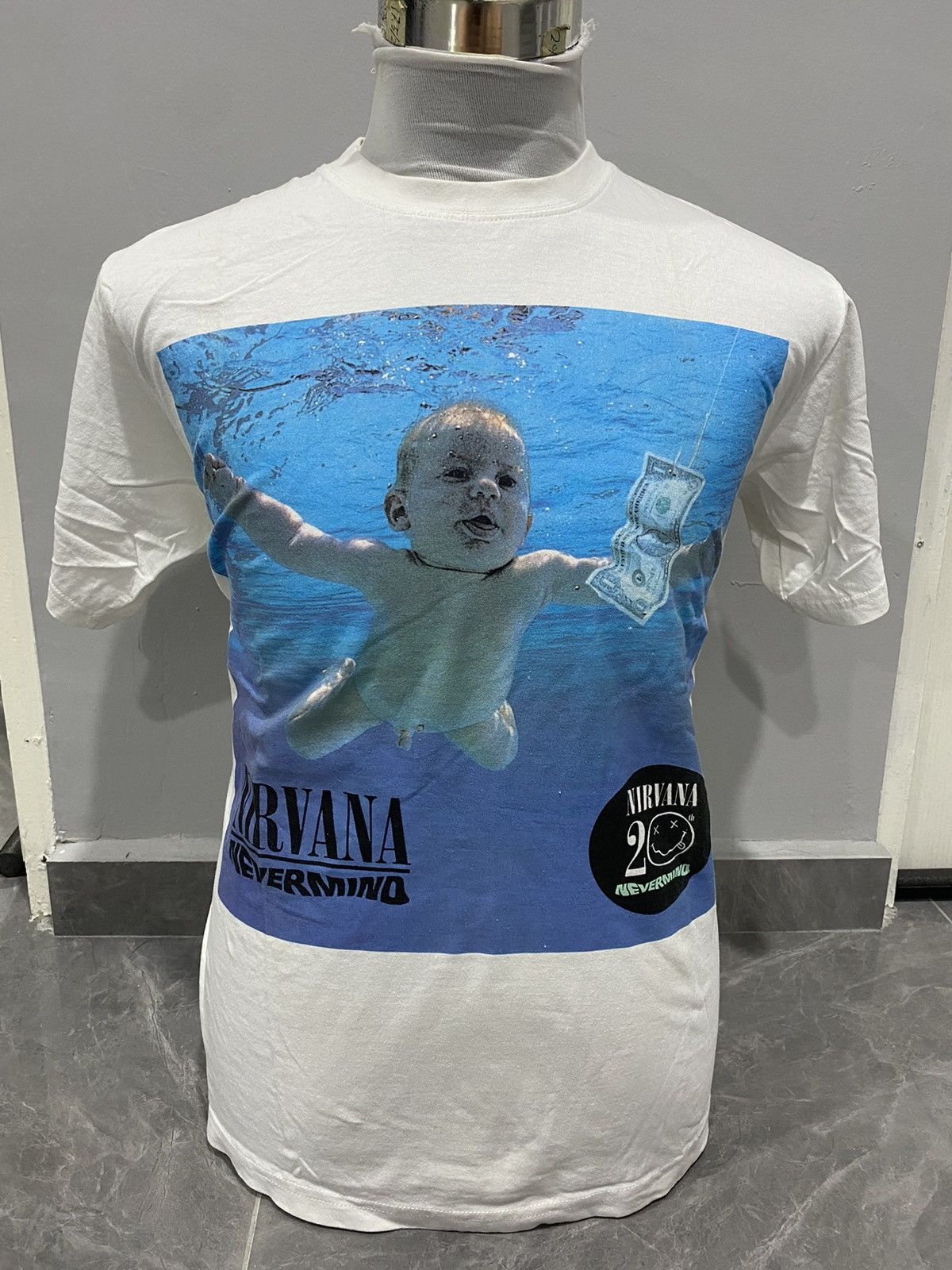 Band Tees × Nirvana Band Nirvana "Nevermind" - 20th anniversary editions Size US M / EU 48-50 / 2 - 1 Thumbnail