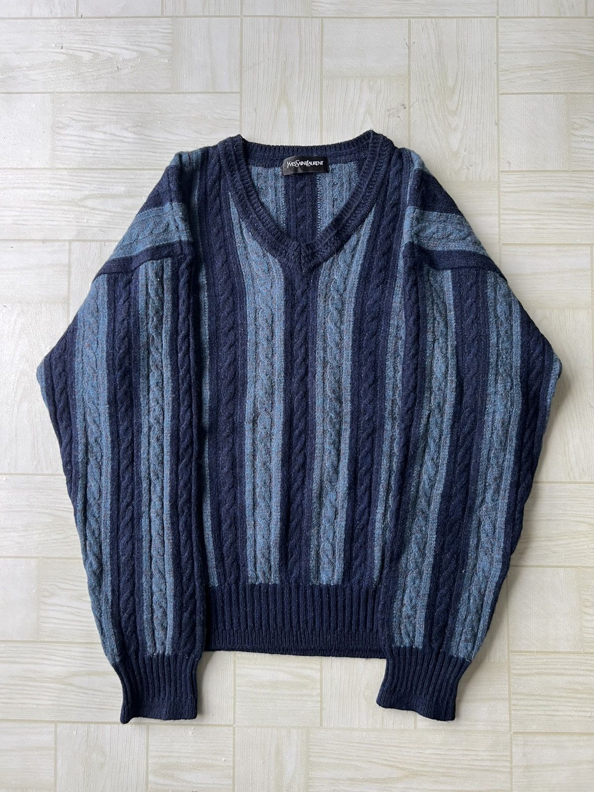 Aran Isles Knitwear × Coogi × Yves Saint Laurent Vintage Yves Saint Lauren YSL 3D Cable Knitwear Sweater Size US M / EU 48-50 / 2 - 5 Thumbnail
