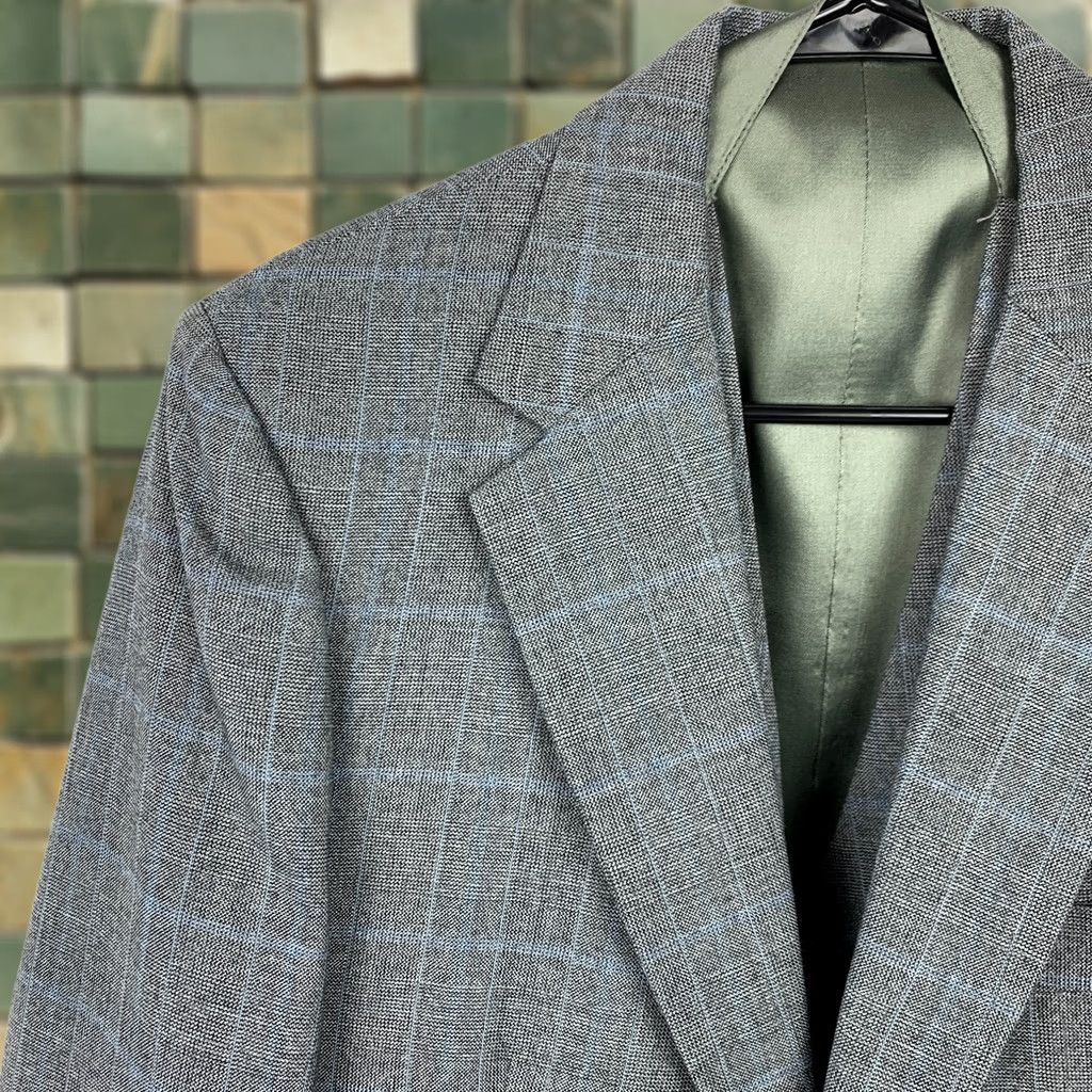 George VINTAGE Allyn St George Plaid Bespoke Blue Gray 3 Three Piece Suit 40 x 34.5 Mens Pants Jacket Vest Chest 20" Waist 19" Inseam 34.5" Gray 1980s Size 40R - 1 Thumbnail