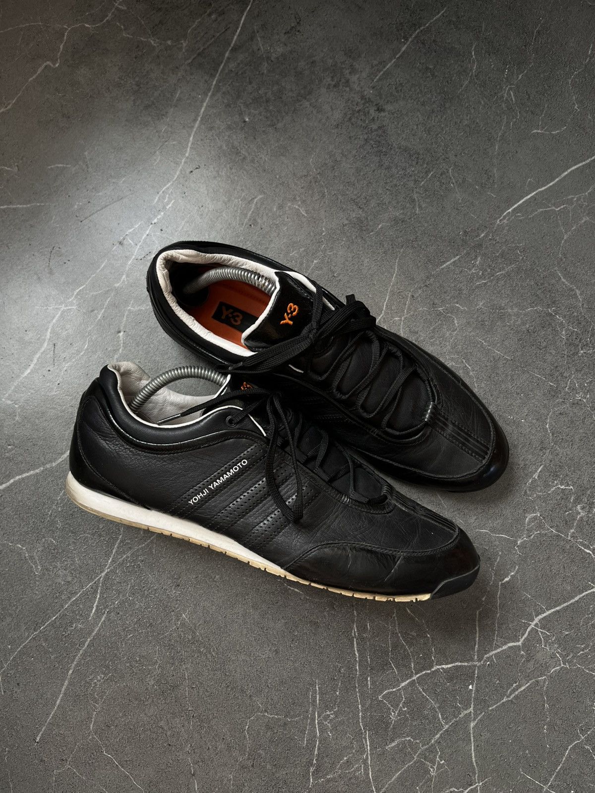 Yohji Yamamoto Y-3 Yohji Yamamoto leather low trainers Size US 10.5 / EU 43-44 - 3 Thumbnail