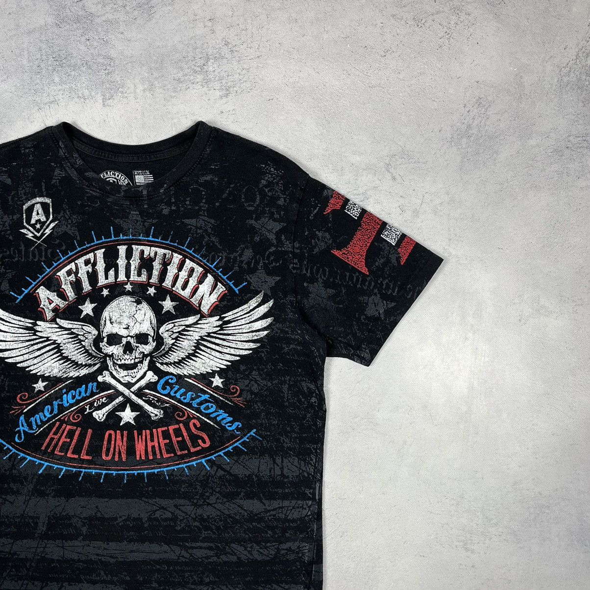 Affliction Vintage Affliction Y2K All Over Print Skulls T Shirt 00’s Size US M / EU 48-50 / 2 - 3 Thumbnail