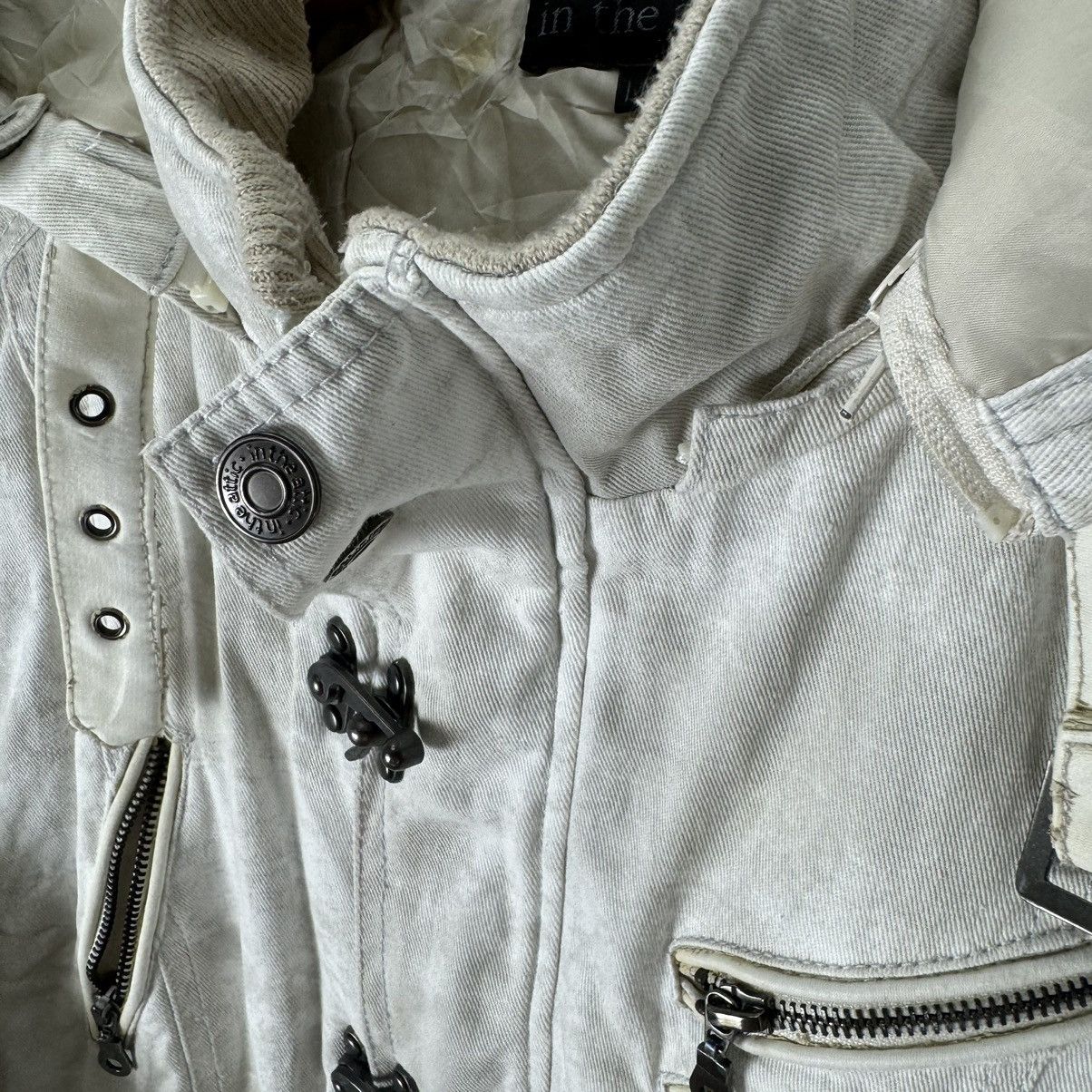 In The Attic ☀️IN THE ATTIC FUR HOODIE DENIM JACKET Size US L / EU 52-54 / 3 - 6 Thumbnail