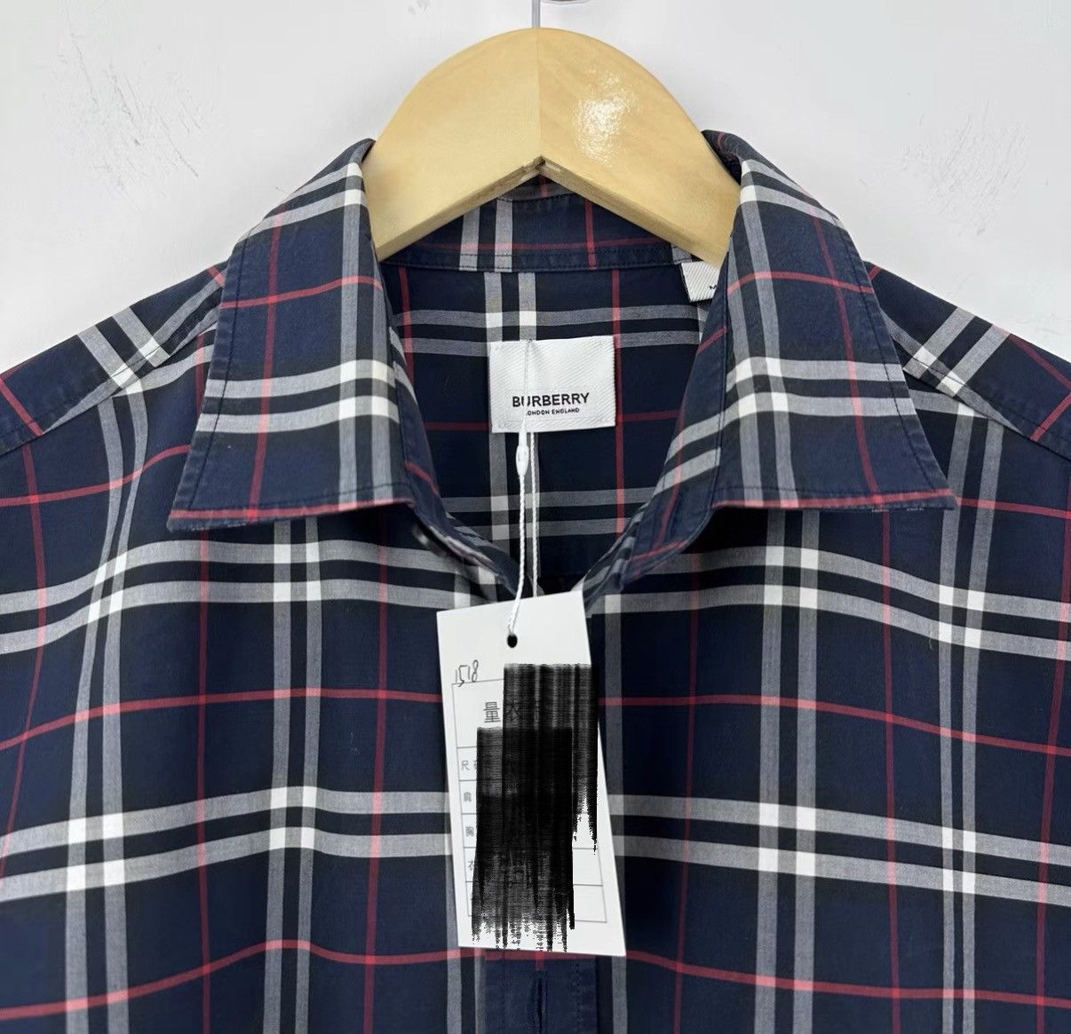 Burberry Burberry Check Short-sleeve Shirt J42 Size US M / EU 48-50 / 2 - 3 Thumbnail