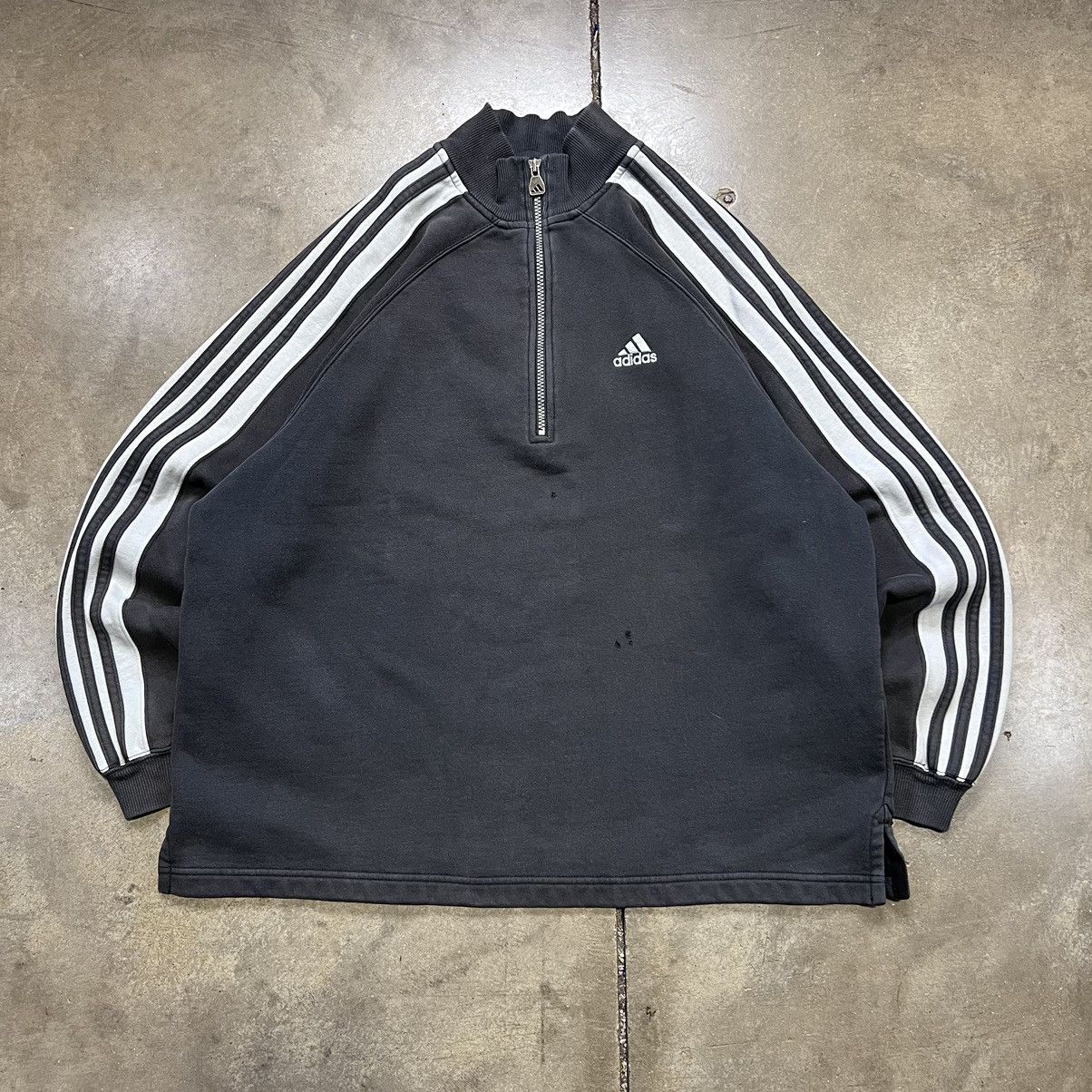 Adidas × Vintage Vintage 90s Adidas Sweatshirt Faded Black Oversized Boxy 1/4 Size US M / EU 48-50 / 2 - 1 Thumbnail