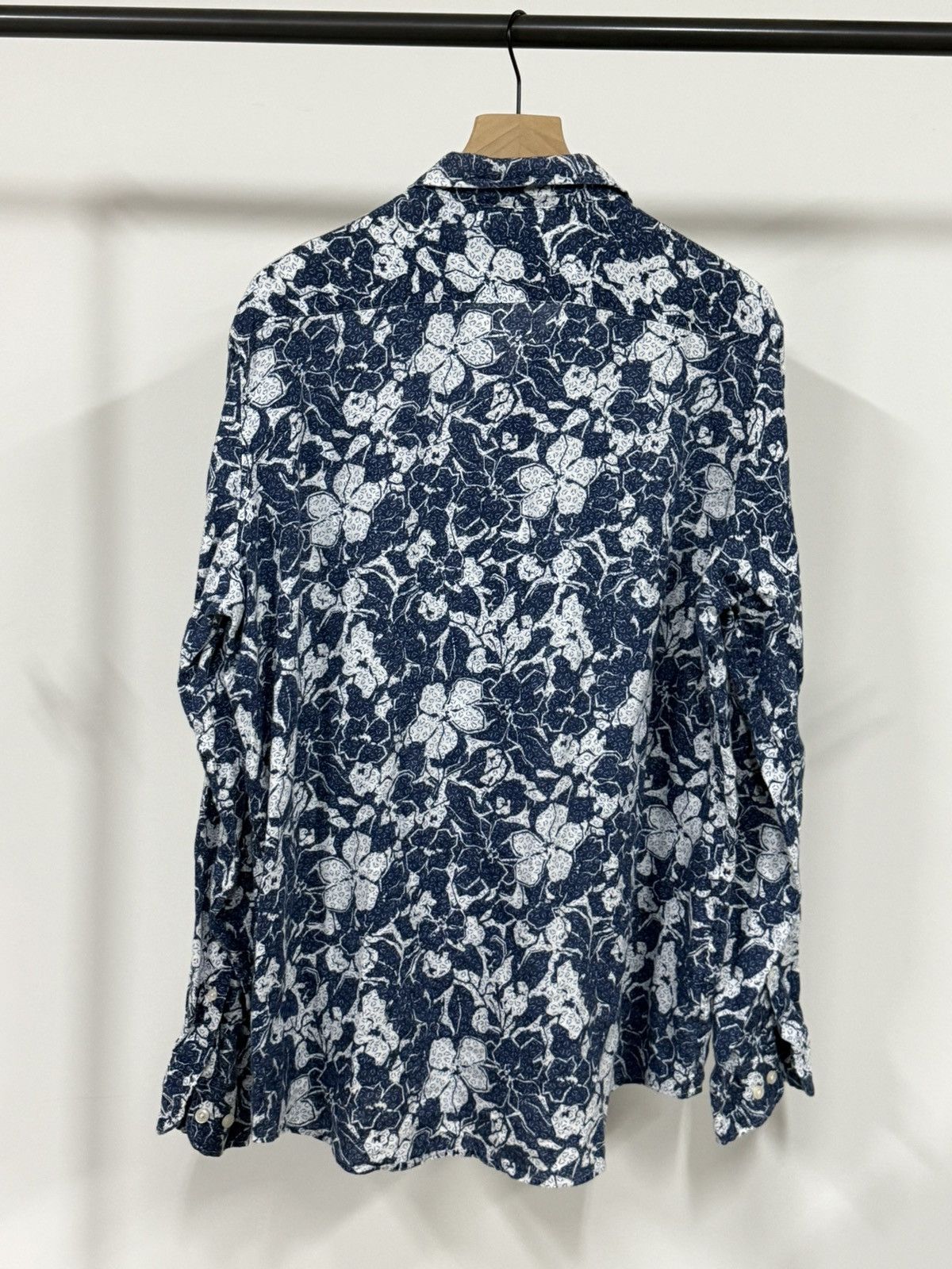 Michael Kors Michael Kors Blue Aloha Flower Floral Button Shirt Large Size US L / EU 52-54 / 3 - 5 Thumbnail