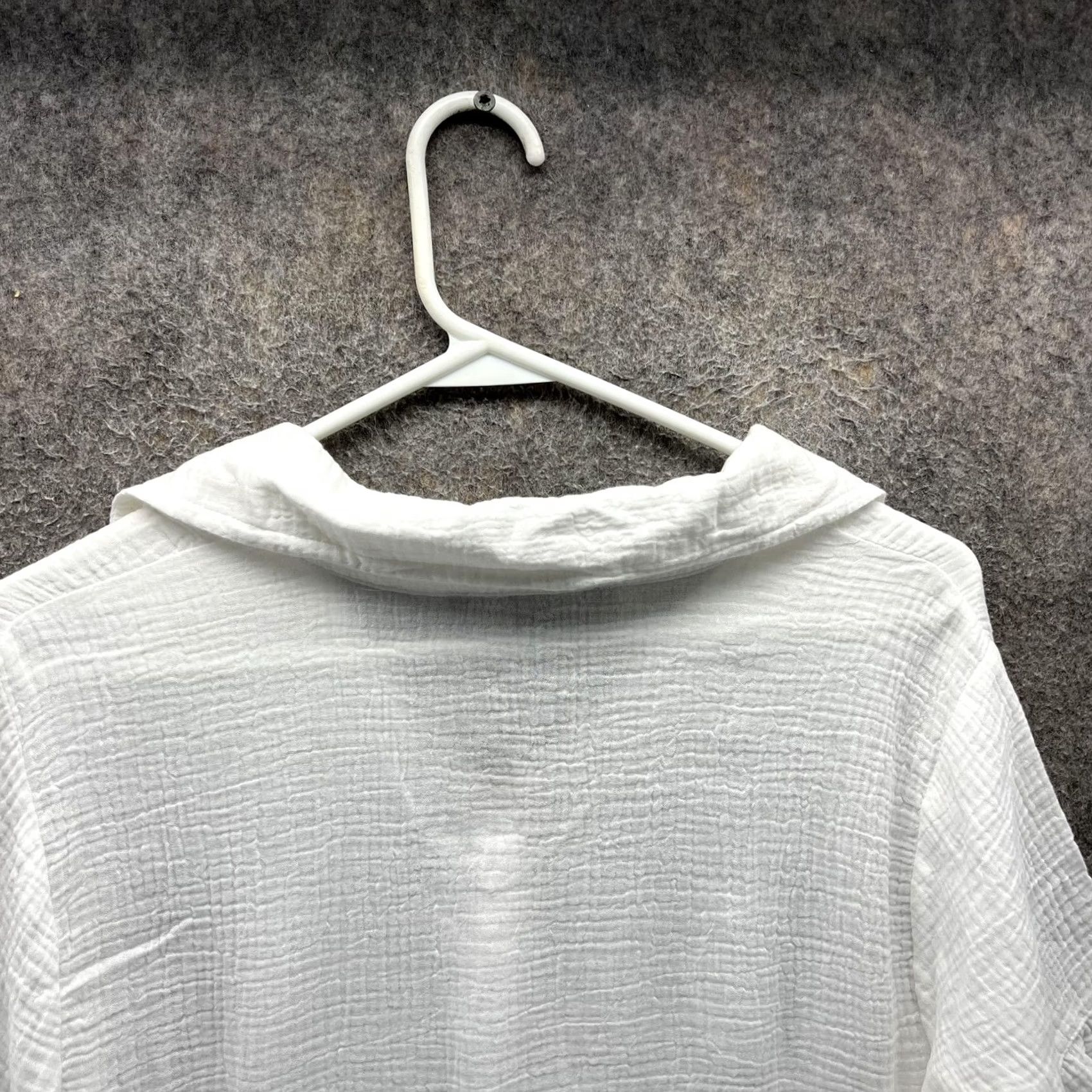 Tommy Hilfiger Tommy Hilfiger Blouse Womens Small White Collared Flutter Sleeve Ruffle Top Size S / US 4 / IT 40 - 6 Thumbnail