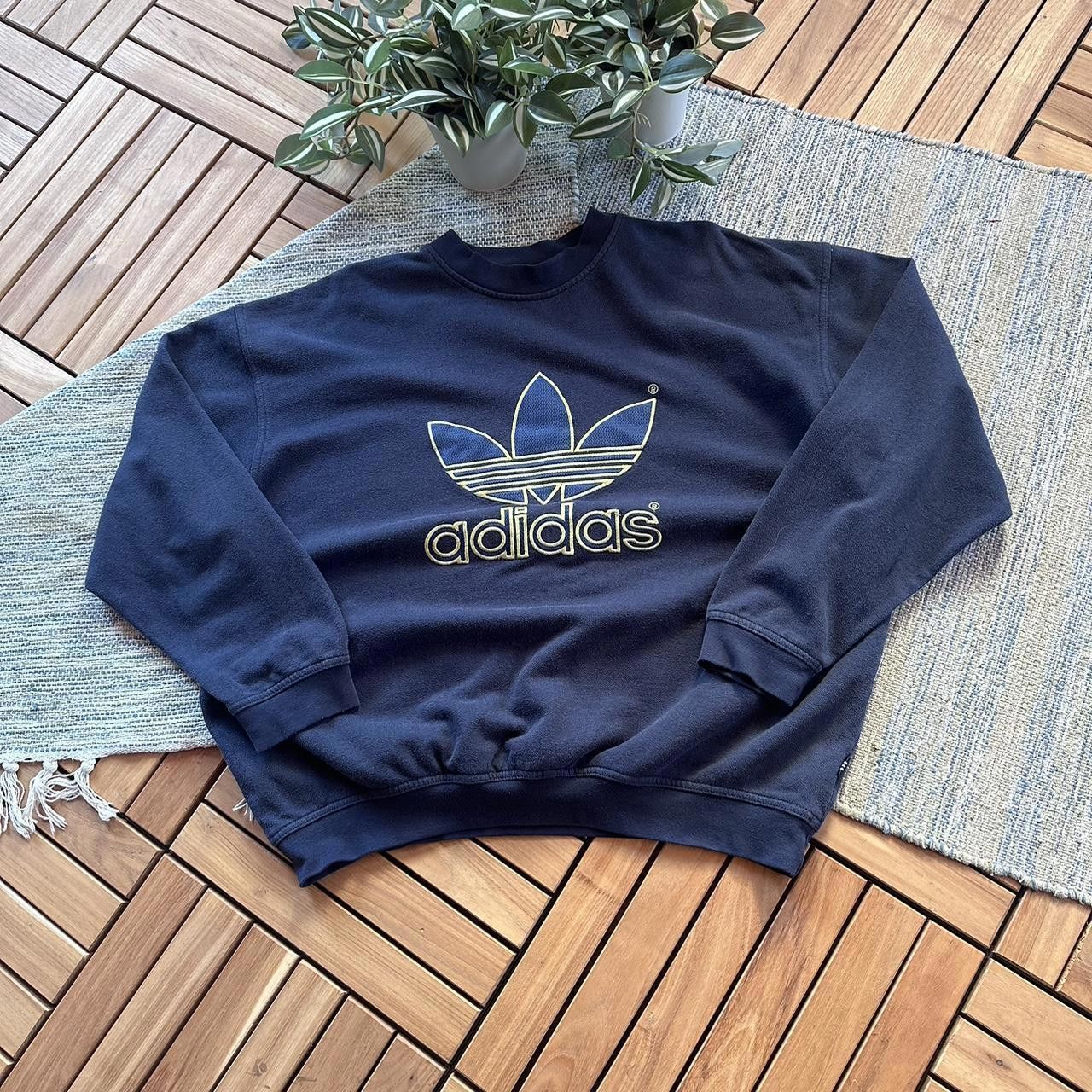 Adidas Vintage Y2K Adidas Big Logo Sportswear Boxy Sweatshirt Size US XL / EU 56 / 4 - 1 Thumbnail