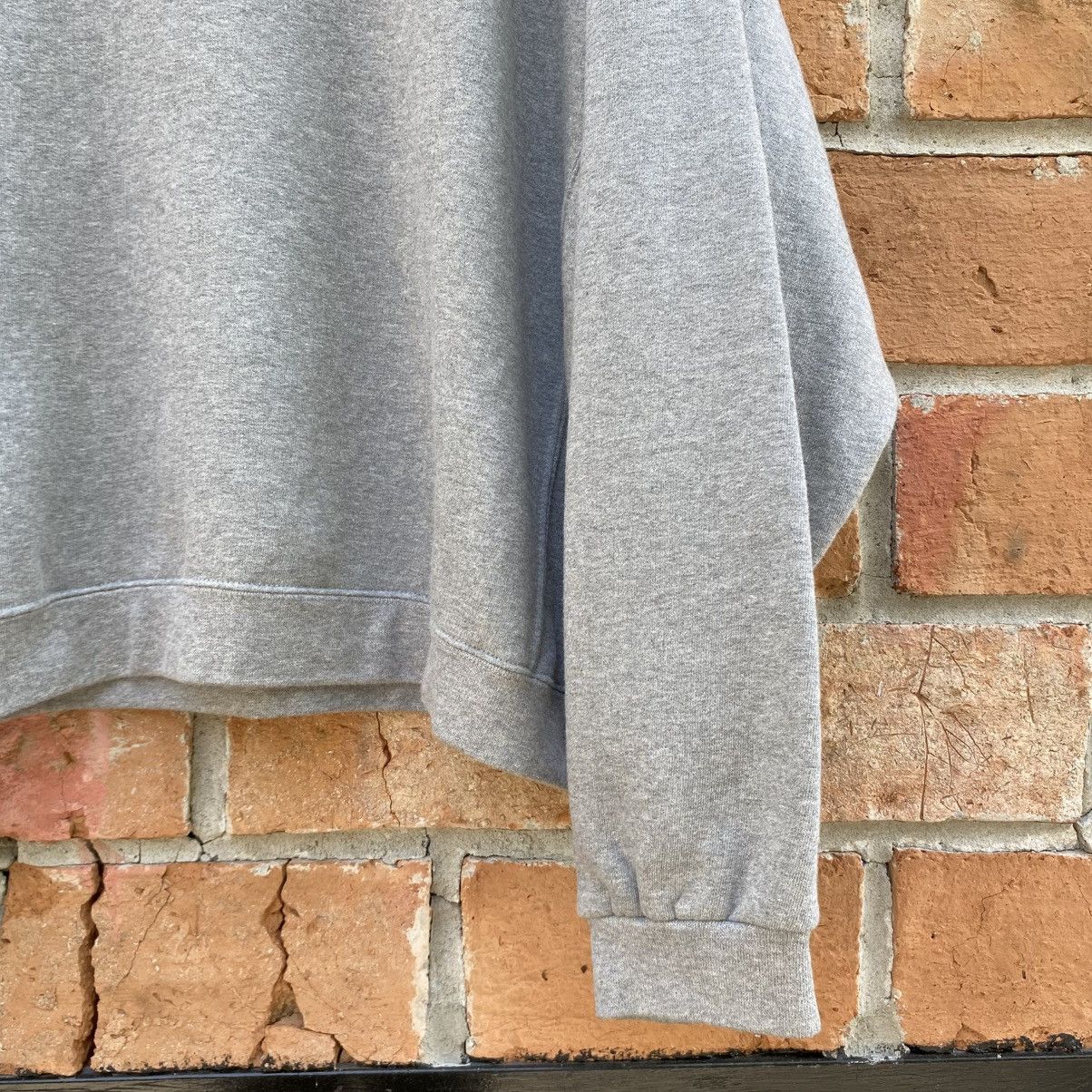 Acne Studios Acne Studios Grey Face Patch Sweatshirt Size M / US 6-8 / IT 42-44 - 5 Thumbnail