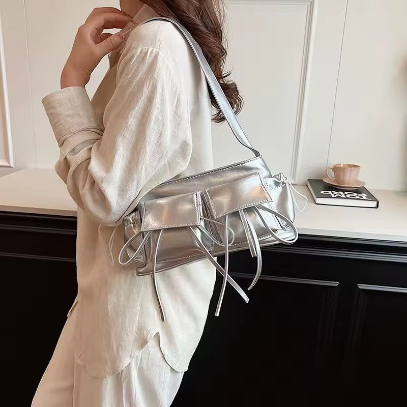 Other Vintage Y2k Style PU Leather Silver Metallic Shoulder Bag Size ONE SIZE - 1 Thumbnail